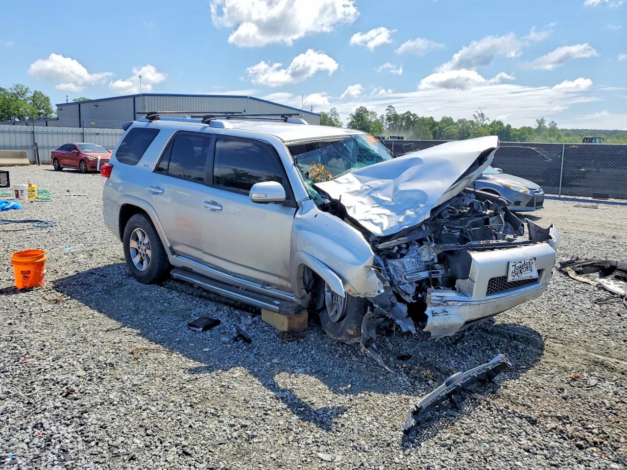 2011 Toyota 4runner Sr5 Silver vin: JTEZU5JR3B5015633