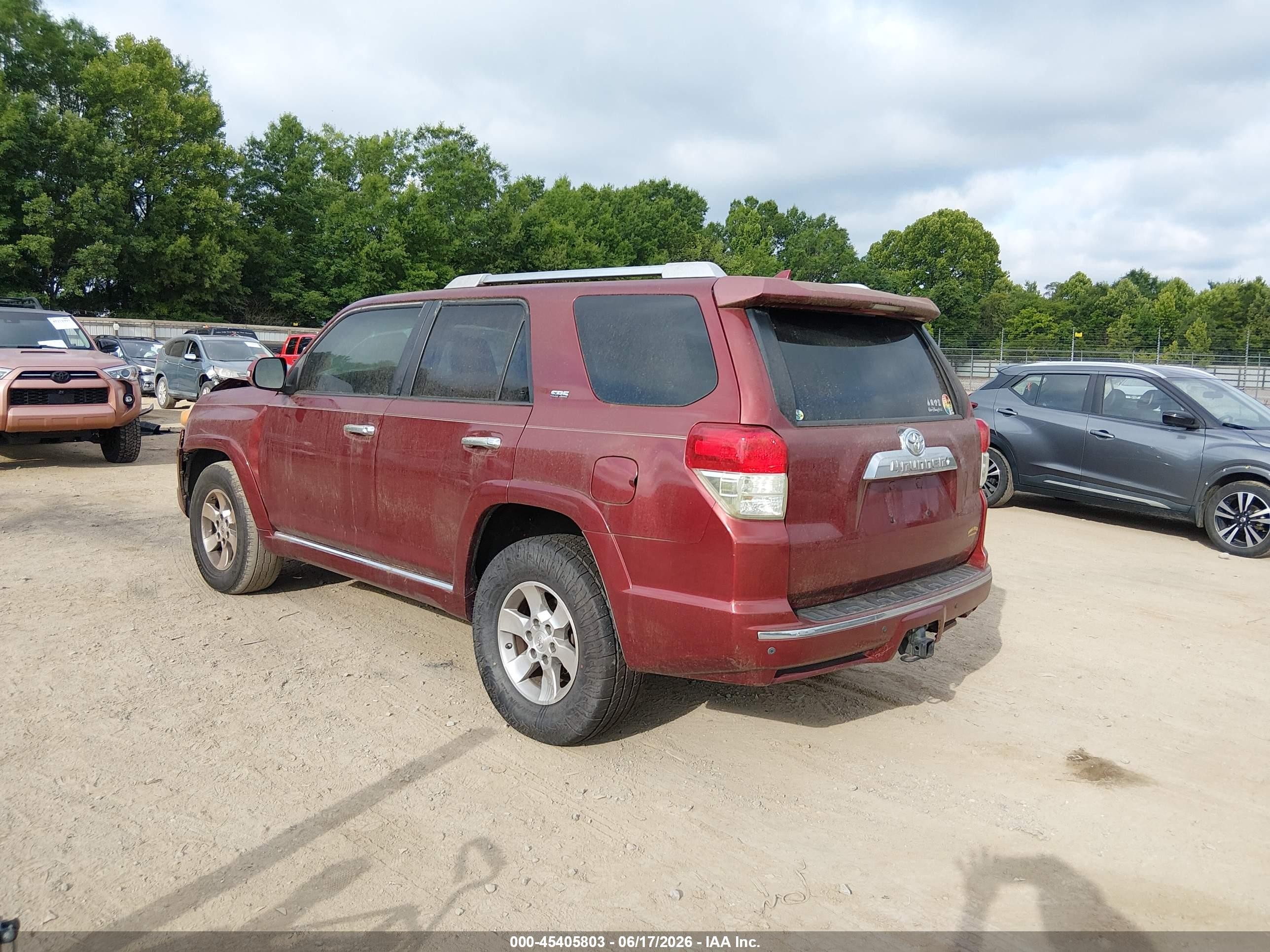 2011 Toyota 4runner Sr5 V6 Maroon vin: JTEZU5JR3B5024428
