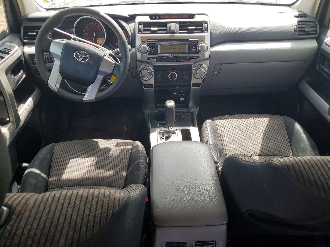 2011 Toyota 4runner Sr5 Cream vin: JTEZU5JR3B5029760