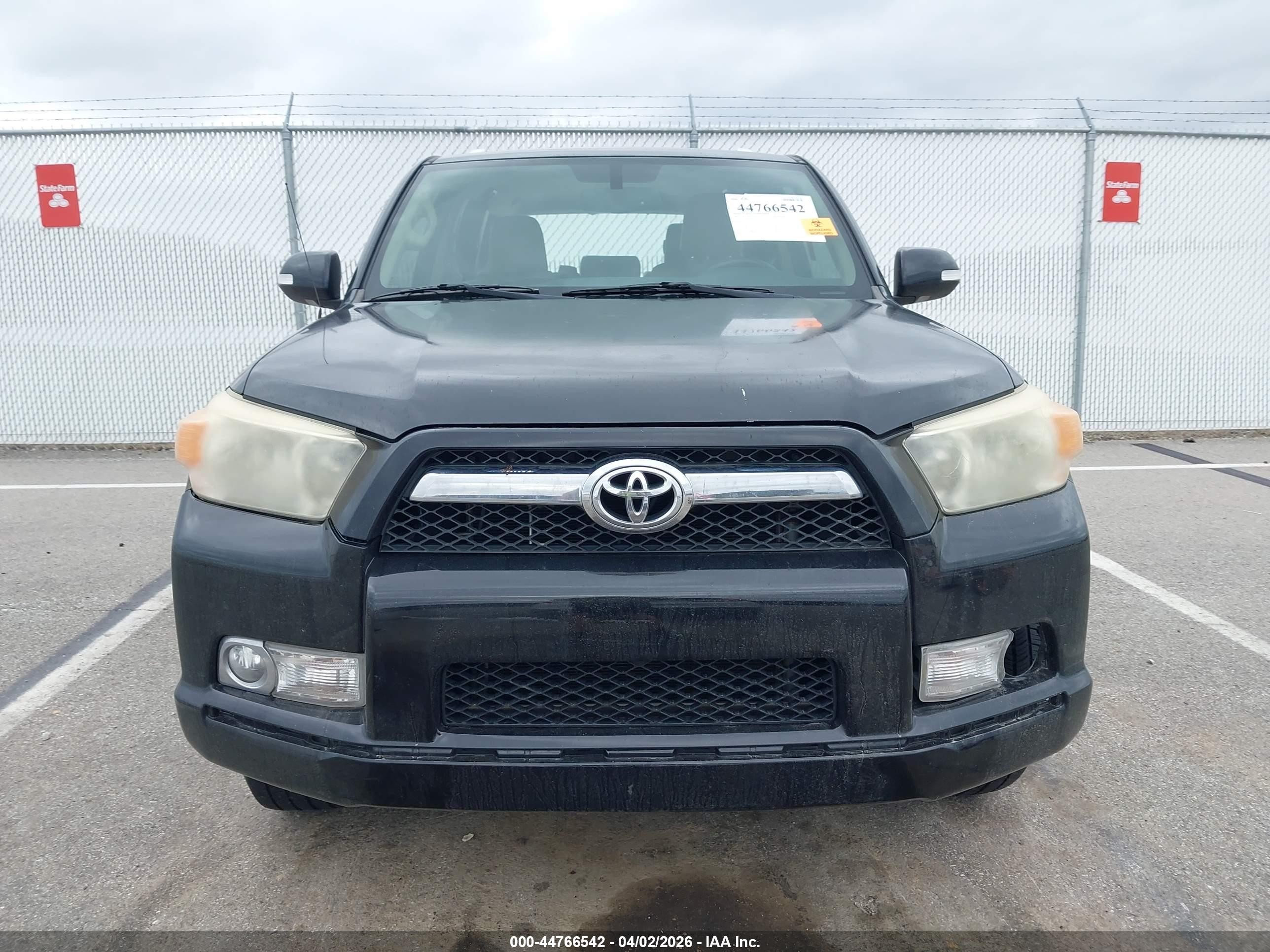 2011 Toyota 4runner Sr5 V6 Black vin: JTEZU5JR3B5032772