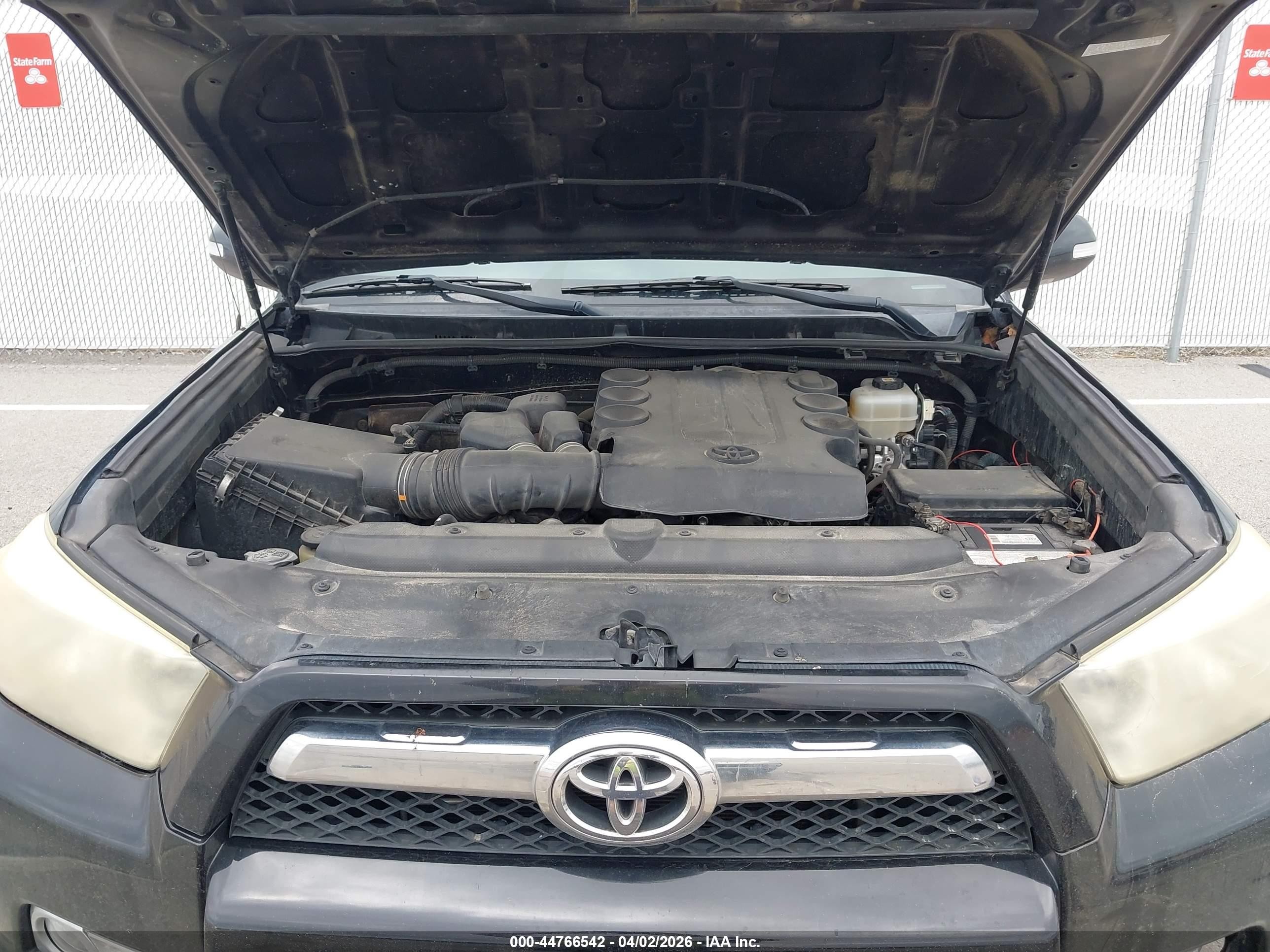 2011 Toyota 4runner Sr5 V6 Black vin: JTEZU5JR3B5032772