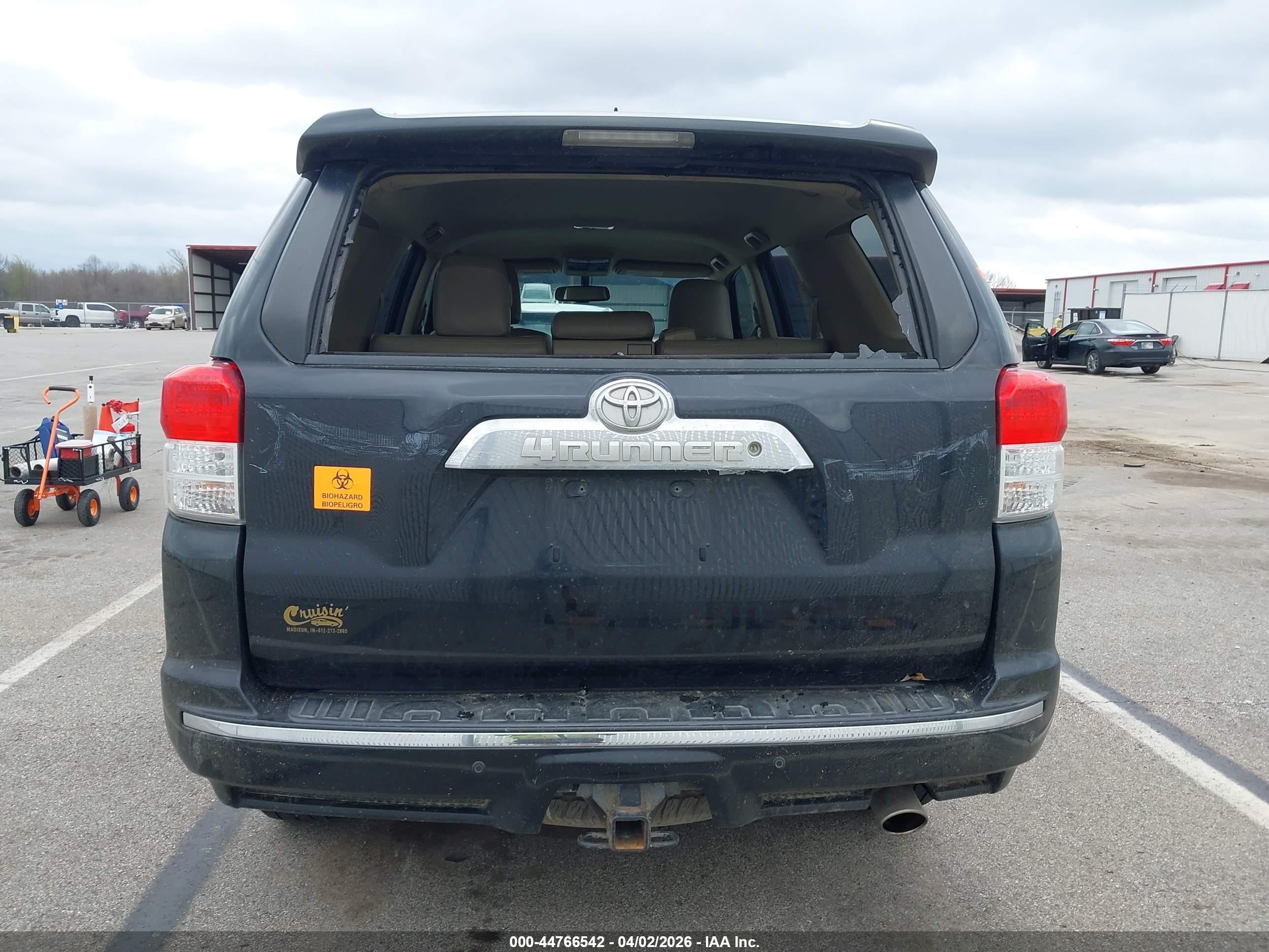 2011 Toyota 4runner Sr5 V6 Black vin: JTEZU5JR3B5032772