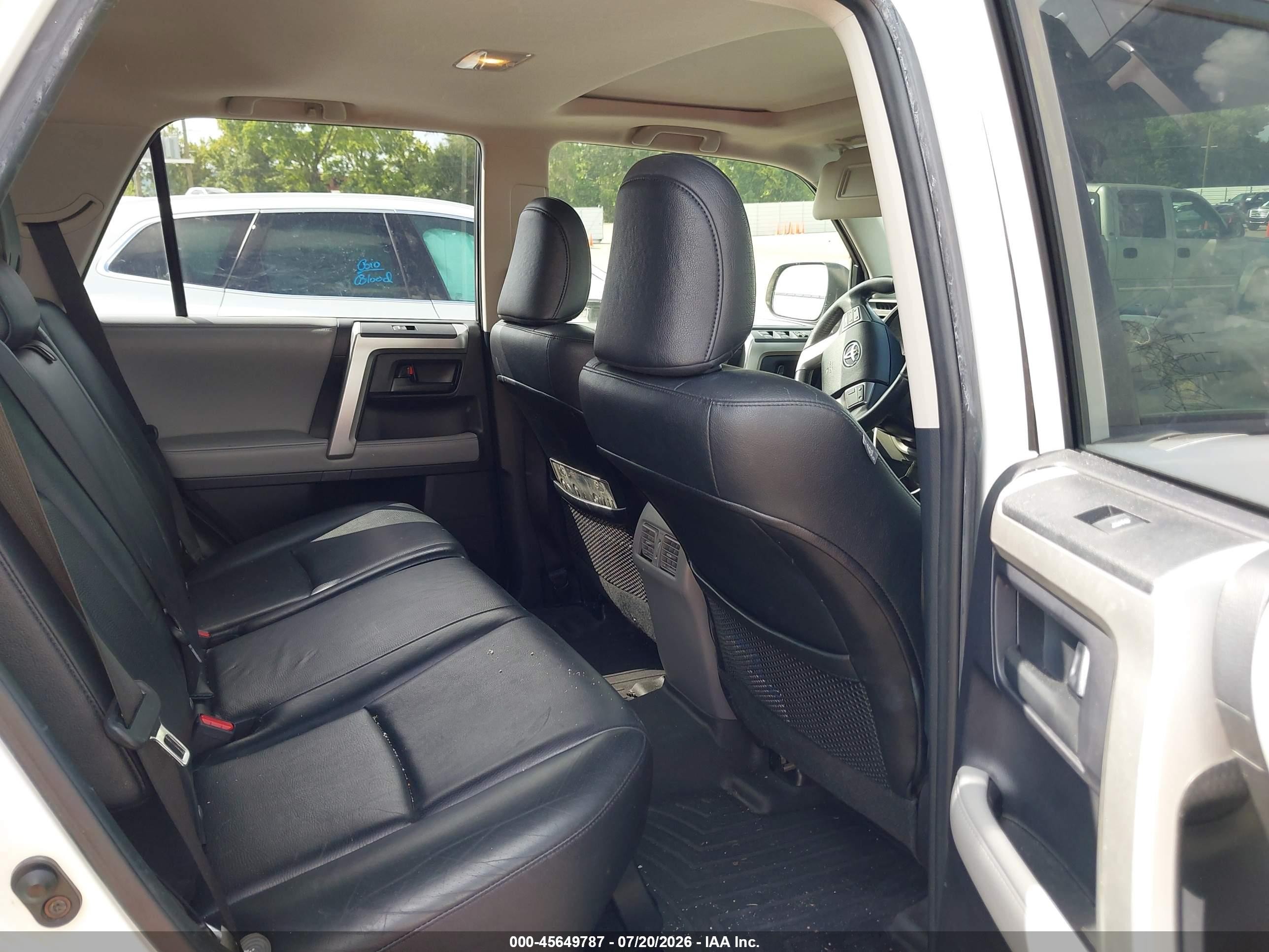 2013 Toyota 4runner Sr5 White vin: JTEZU5JR3D5061787