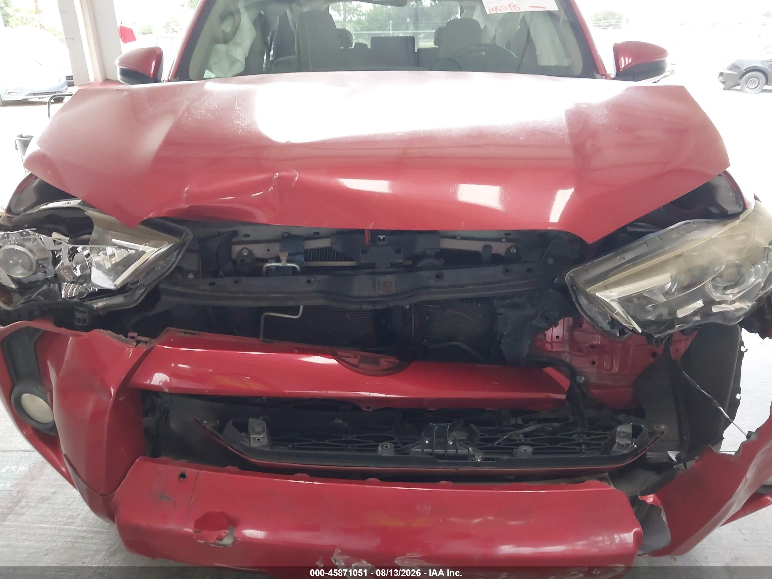 2015 Toyota 4runner Sr5 Red vin: JTEZU5JR3F5097580