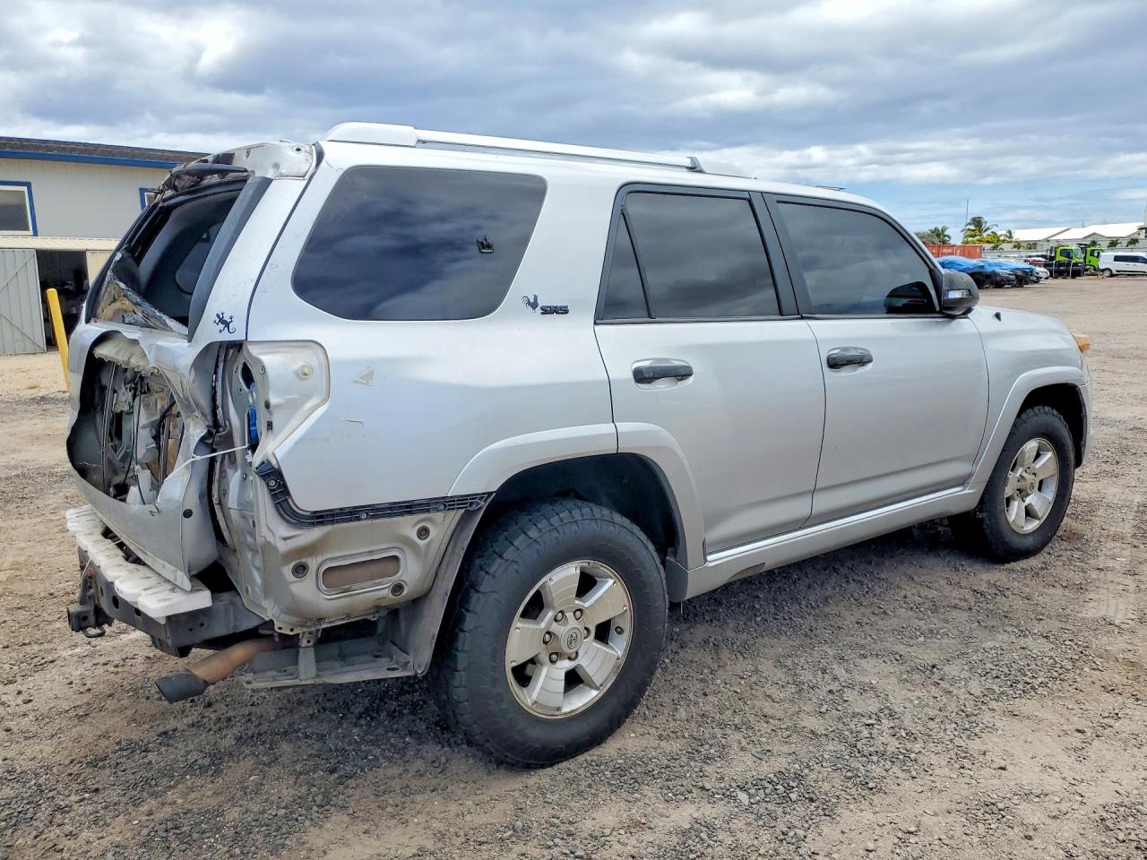 2010 Toyota 4runner Sr5 Silver vin: JTEZU5JR4A5000802