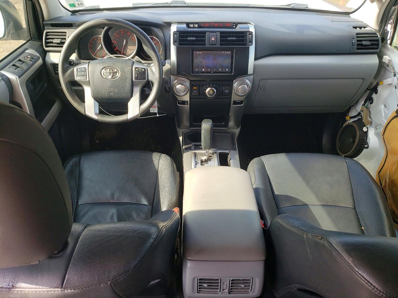 2012 Toyota 4runner Sr5 Белый vin: JTEZU5JR4C5037657