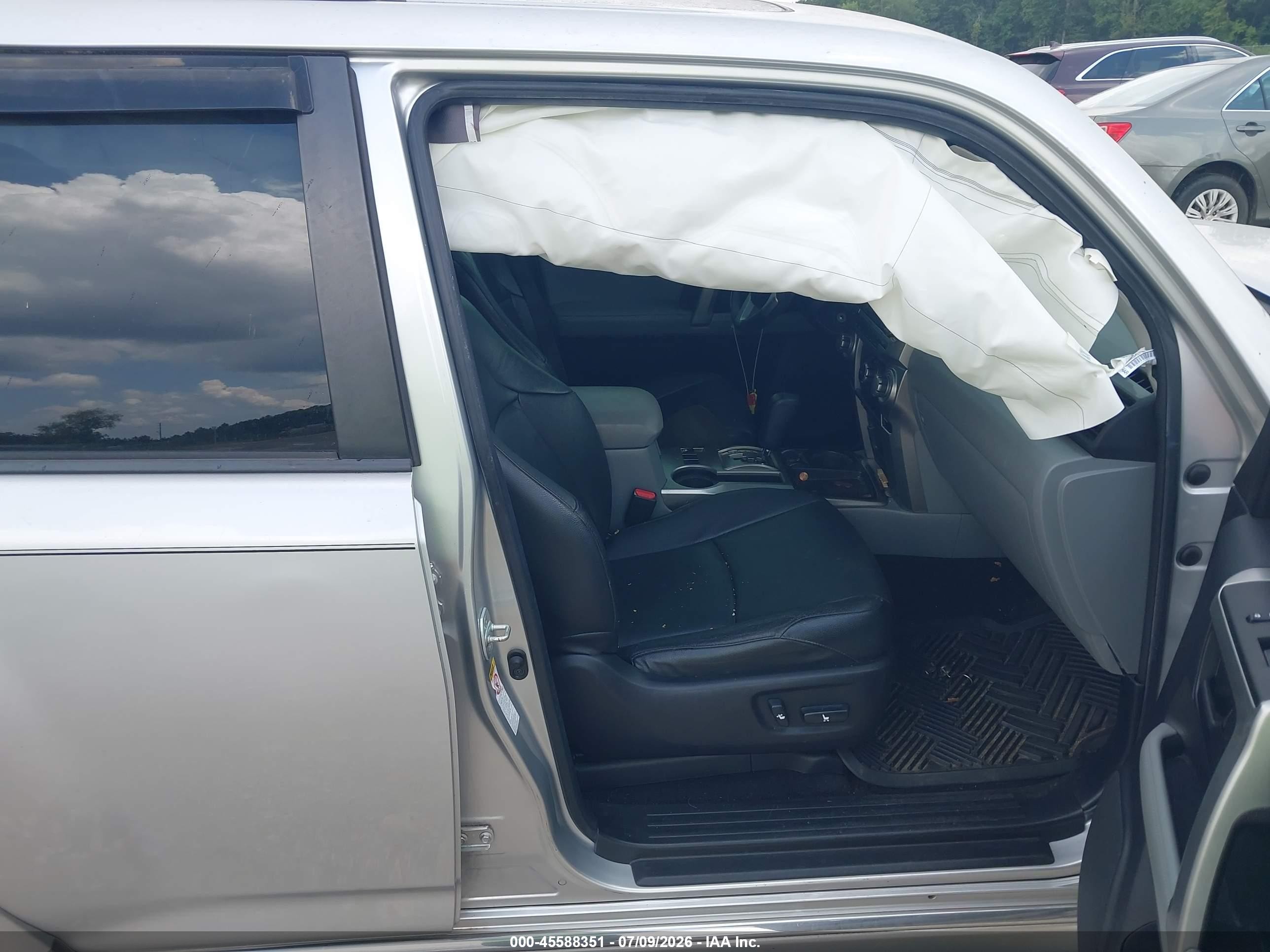 2013 Toyota 4runner Sr5 Silver vin: JTEZU5JR4D5049678