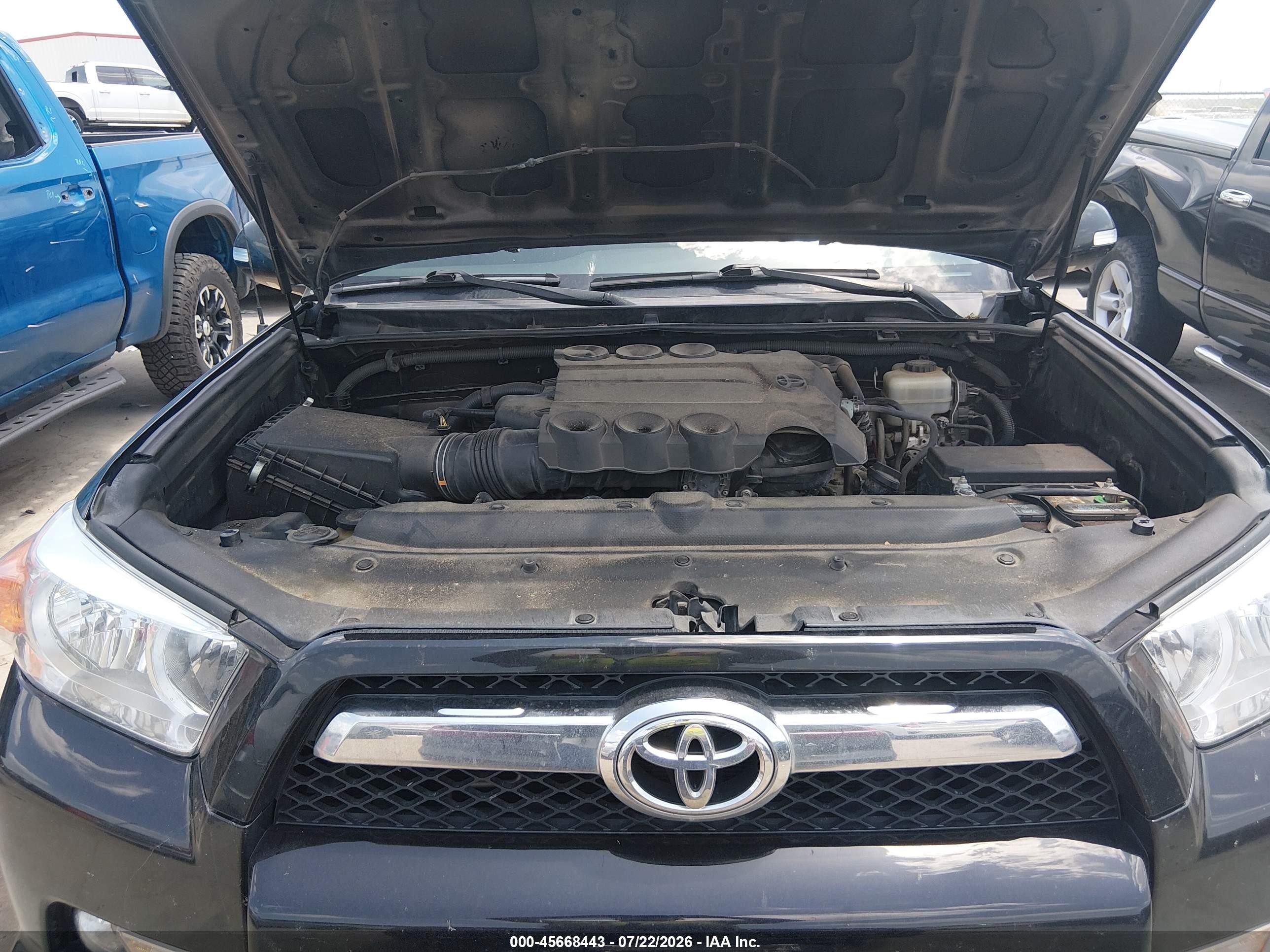 2013 Toyota 4runner Sr5 Черный vin: JTEZU5JR4D5059031