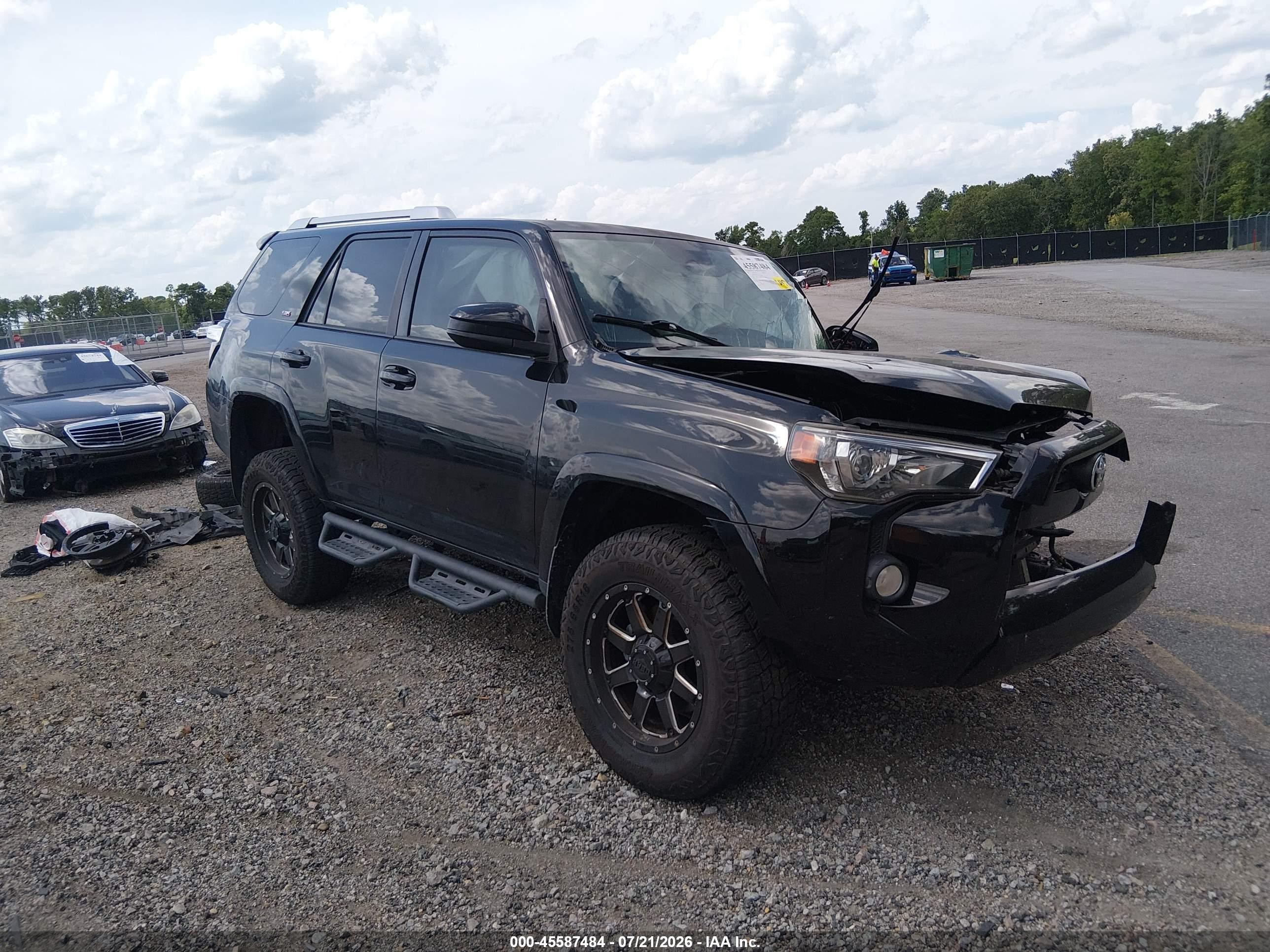 2014 Toyota 4runner Sr5 Черный vin: JTEZU5JR4E5067292
