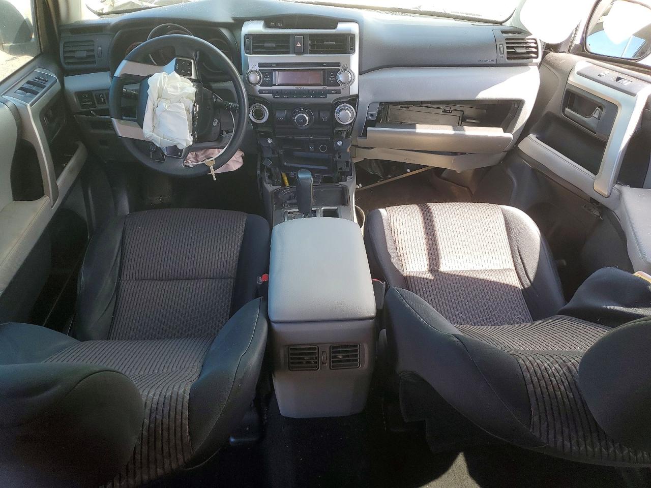 2011 Toyota 4runner Sr5 Silver vin: JTEZU5JR5B5018078