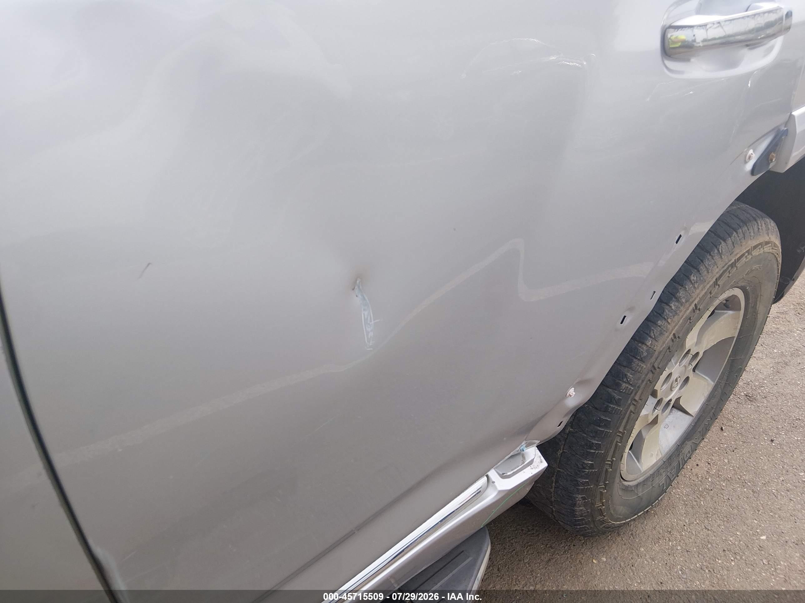 2011 Toyota 4runner Sr5 V6 Silver vin: JTEZU5JR5B5026729