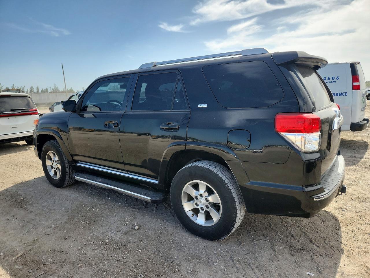 2012 Toyota 4runner Sr5 Black vin: JTEZU5JR5C5039658
