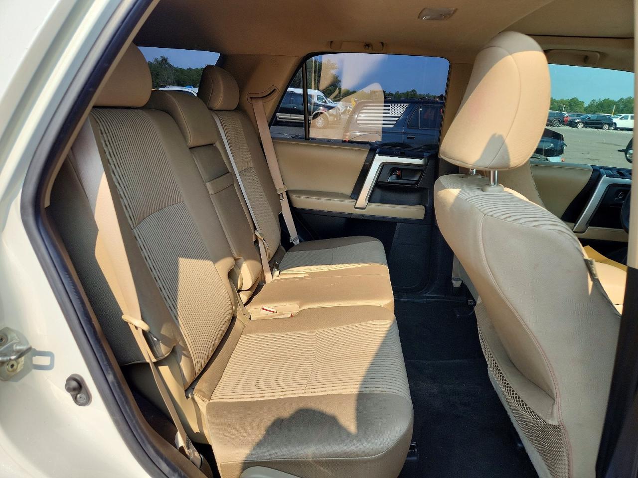 2013 Toyota 4runner Sr5 Белый vin: JTEZU5JR5D5059197