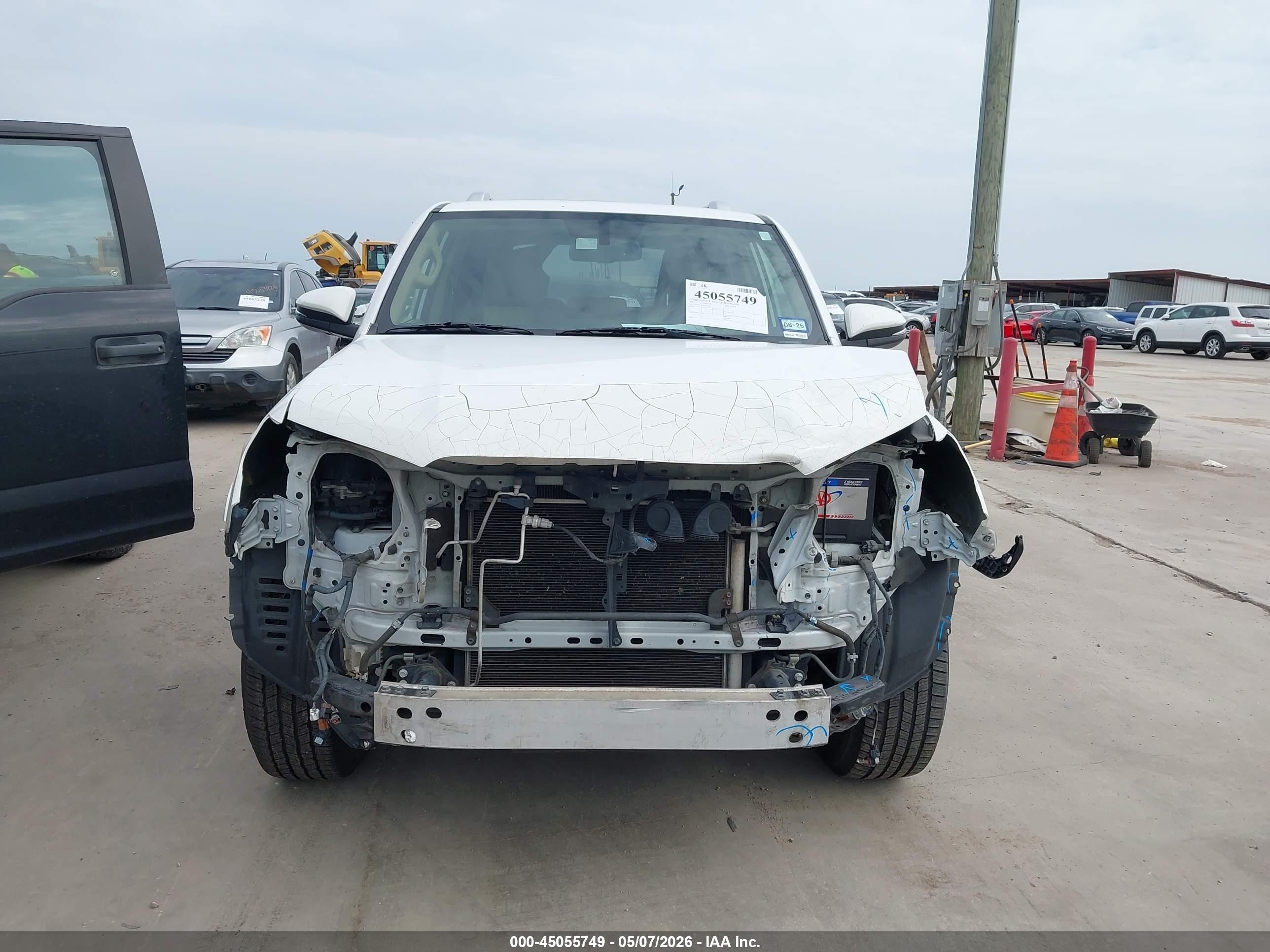 2014 Toyota 4runner Sr5 Premium White vin: JTEZU5JR5E5077863