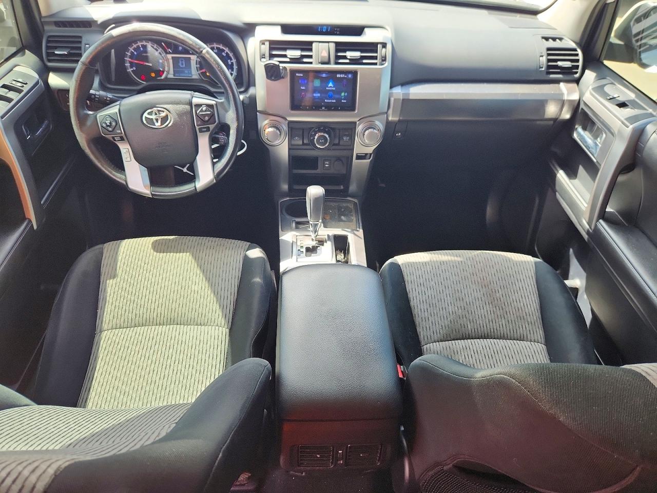 2014 Toyota 4runner Sr5 White vin: JTEZU5JR5E5079774