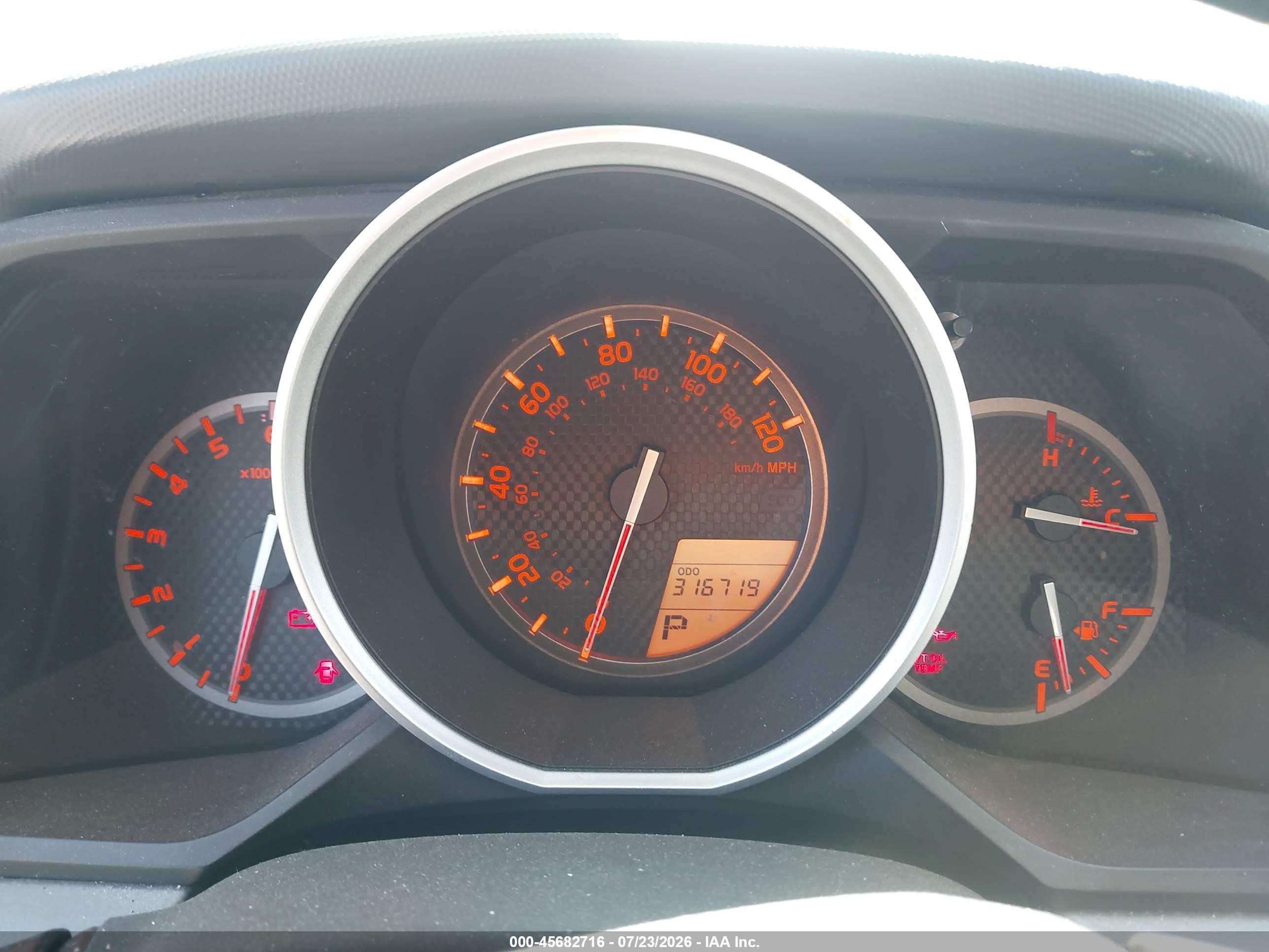 2011 Toyota 4runner Sr5 V6 Белый vin: JTEZU5JR6B5021149