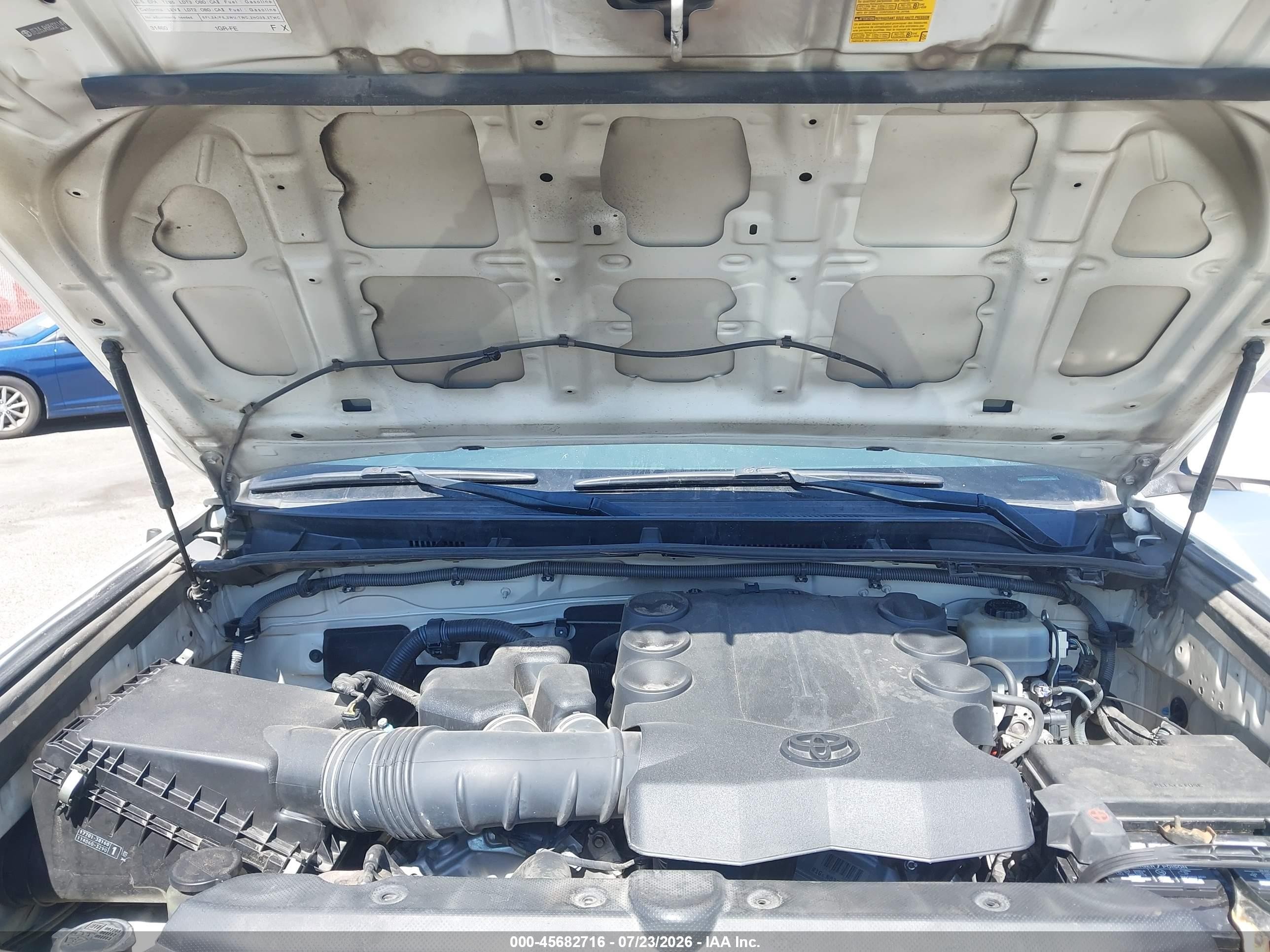 2011 Toyota 4runner Sr5 V6 Белый vin: JTEZU5JR6B5021149