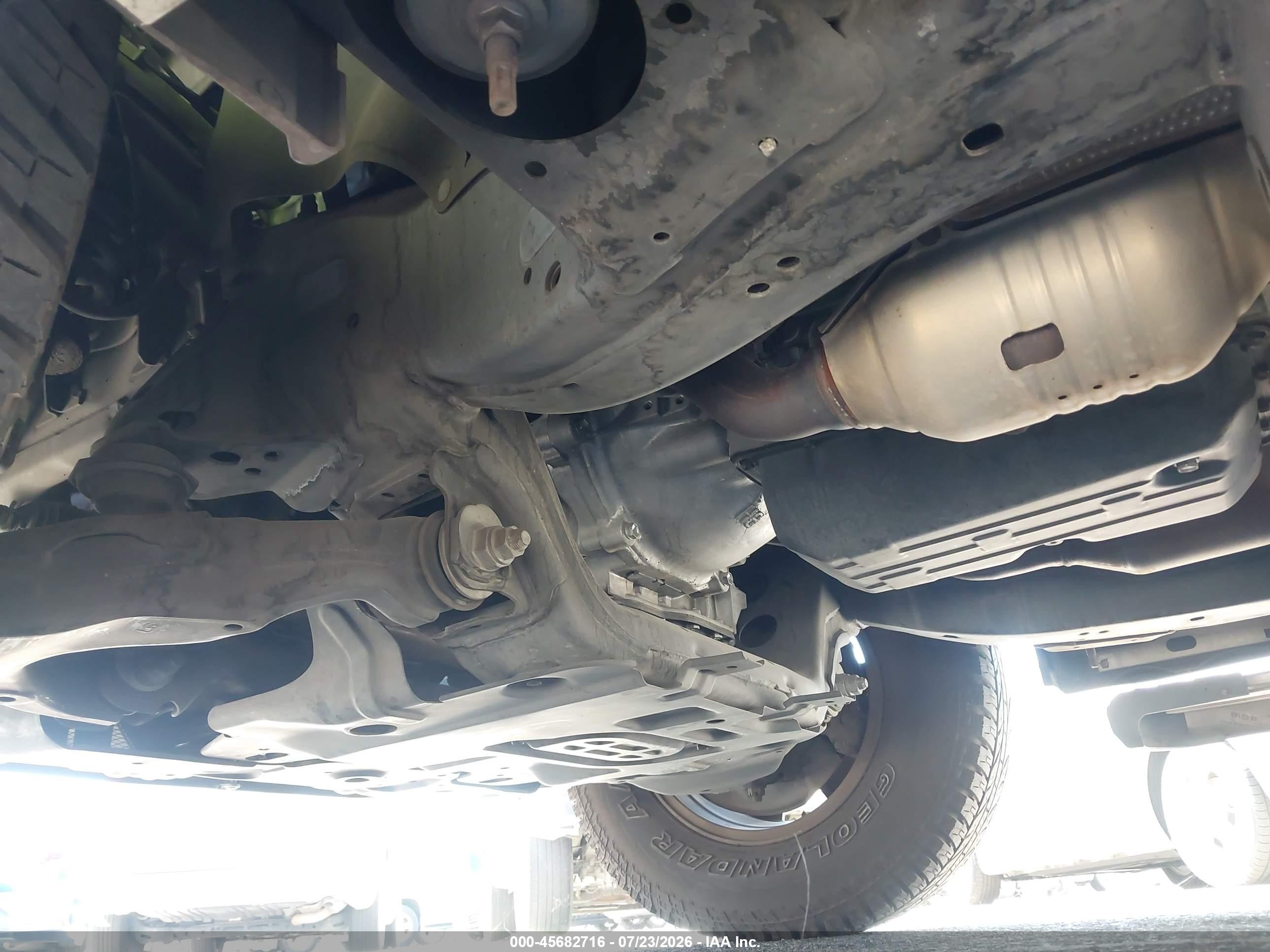 2011 Toyota 4runner Sr5 V6 Белый vin: JTEZU5JR6B5021149