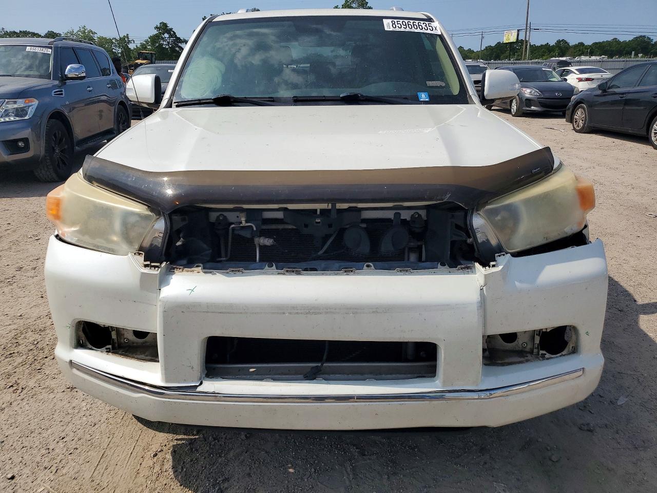 2011 Toyota 4runner Sr5 White vin: JTEZU5JR6B5029977