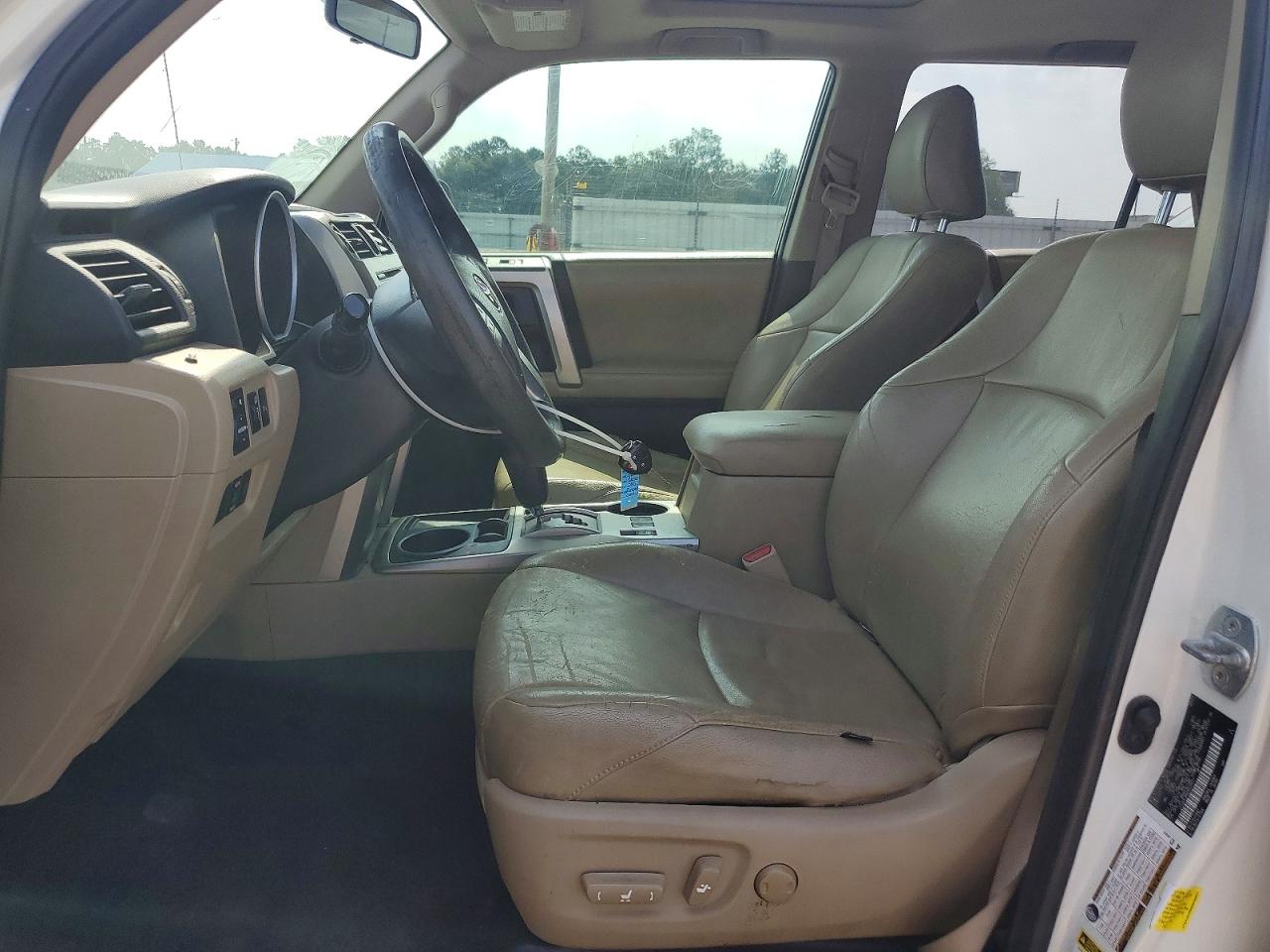2011 Toyota 4runner Sr5 White vin: JTEZU5JR6B5029977