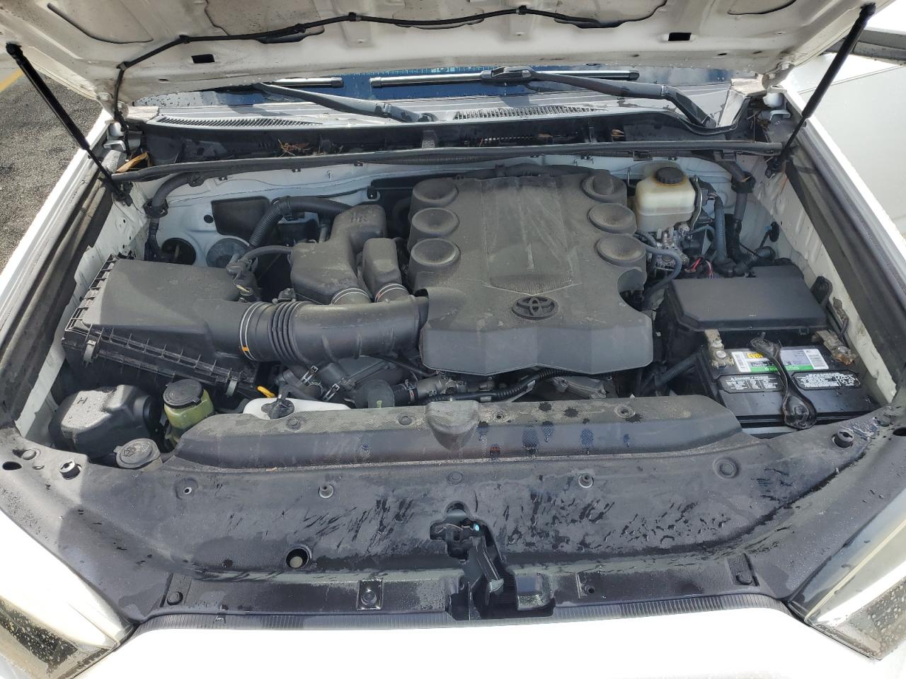 2014 Toyota 4runner Sr5 Белый vin: JTEZU5JR6E5078794