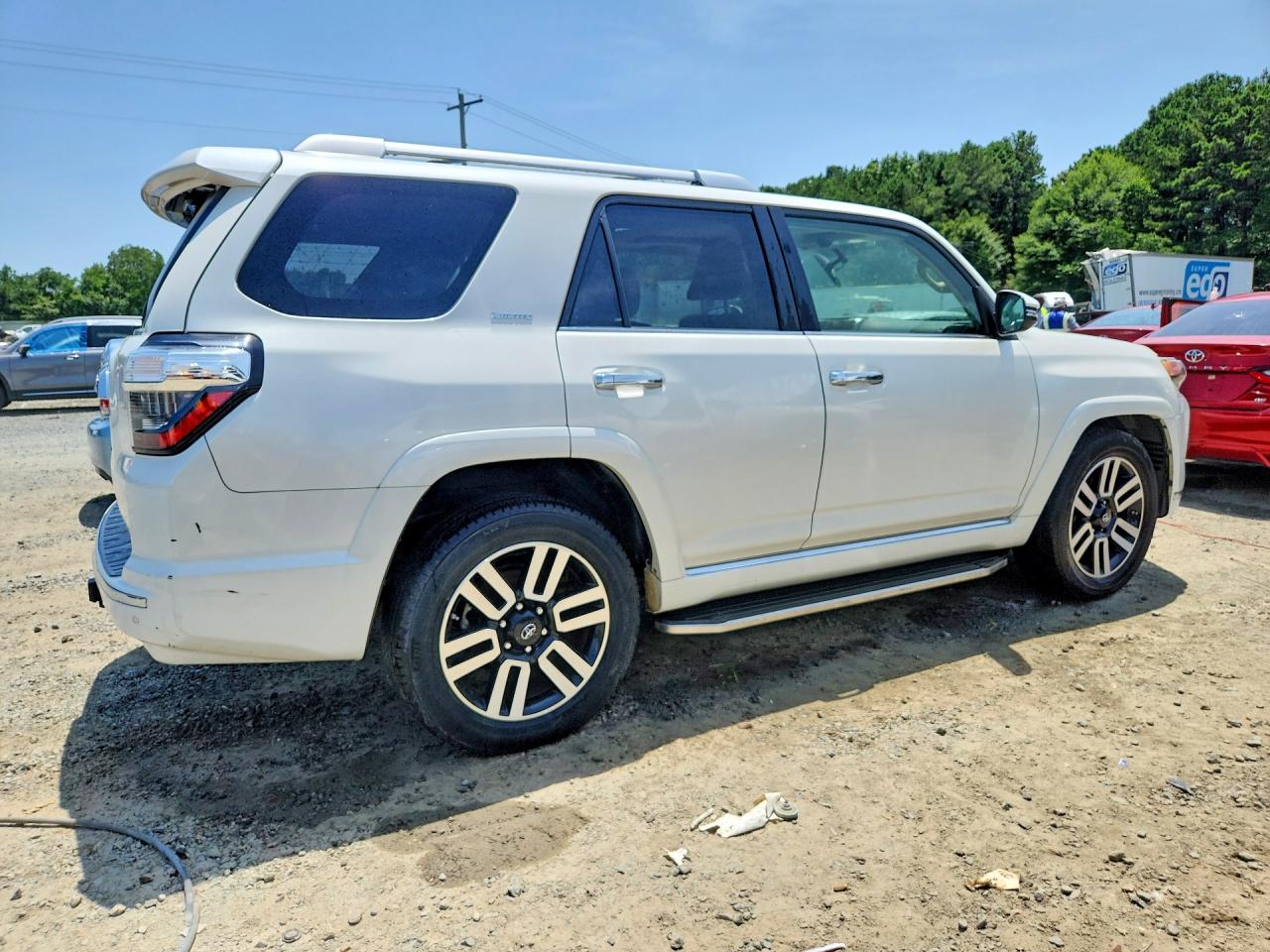 2015 Toyota 4runner Limited White vin: JTEZU5JR6F5107597