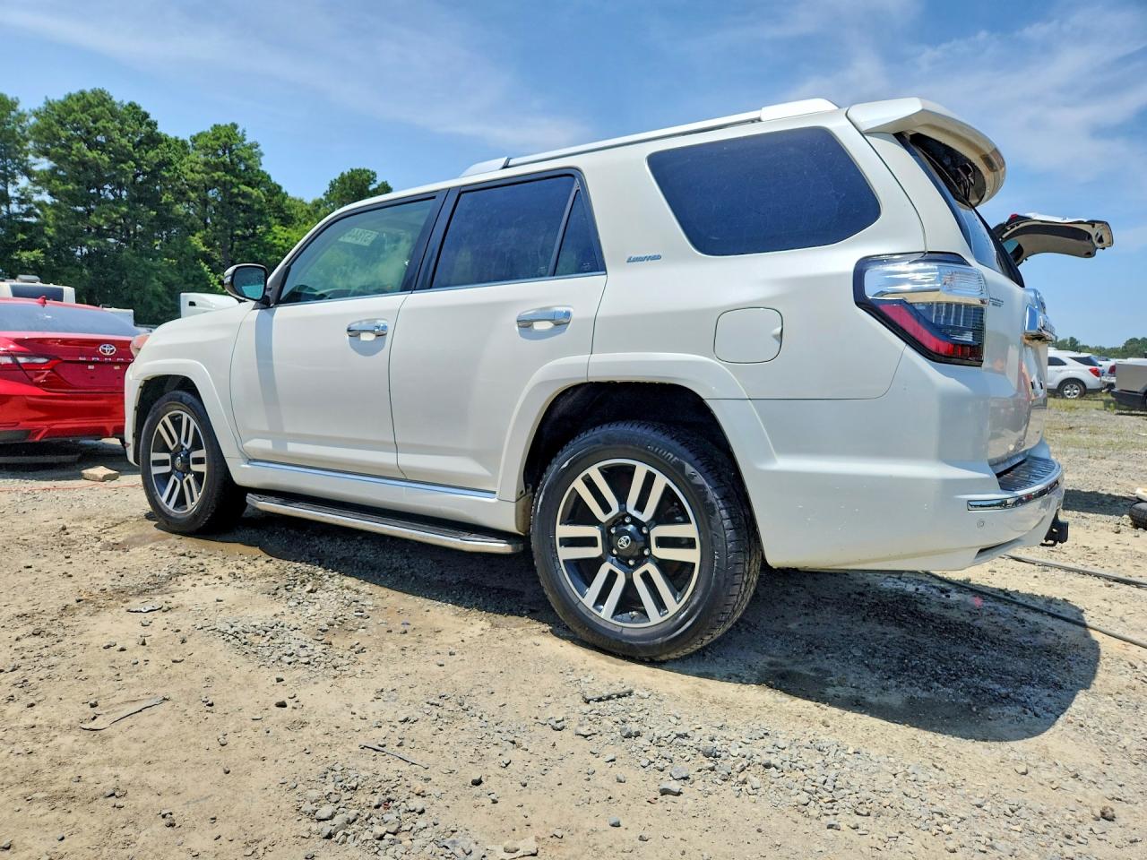 2015 Toyota 4runner Limited White vin: JTEZU5JR6F5107597