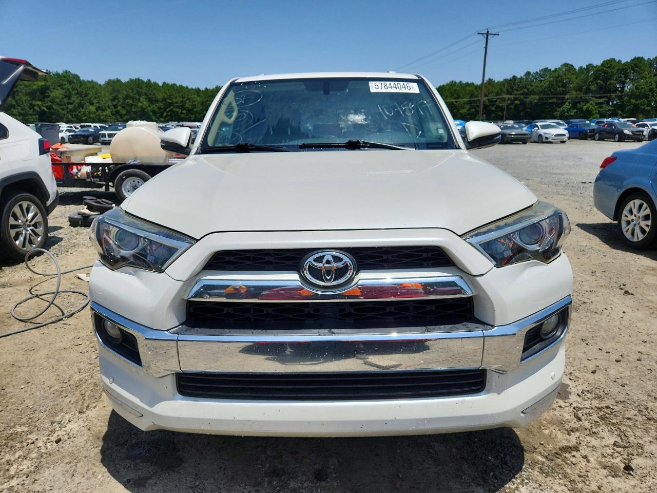 2015 Toyota 4runner Limited White vin: JTEZU5JR6F5107597
