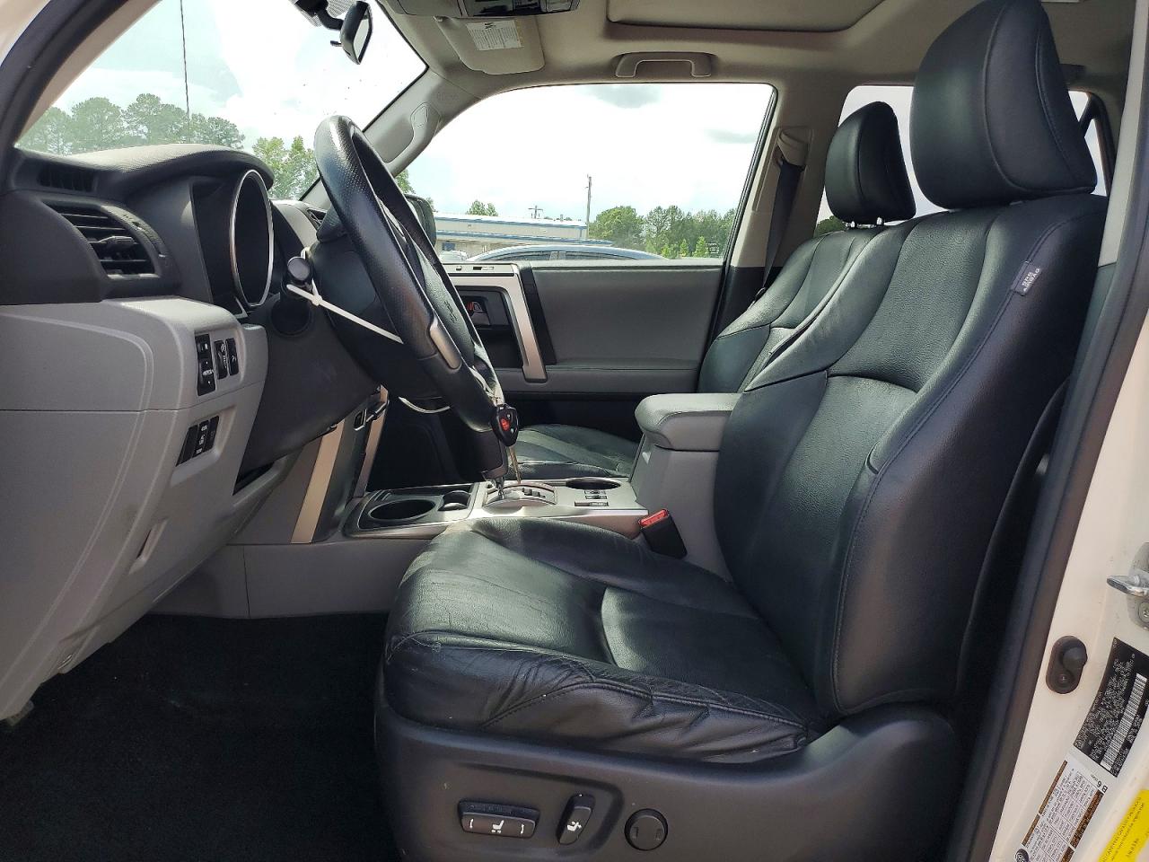 2010 Toyota 4runner Sr5 Белый vin: JTEZU5JR7A5002009