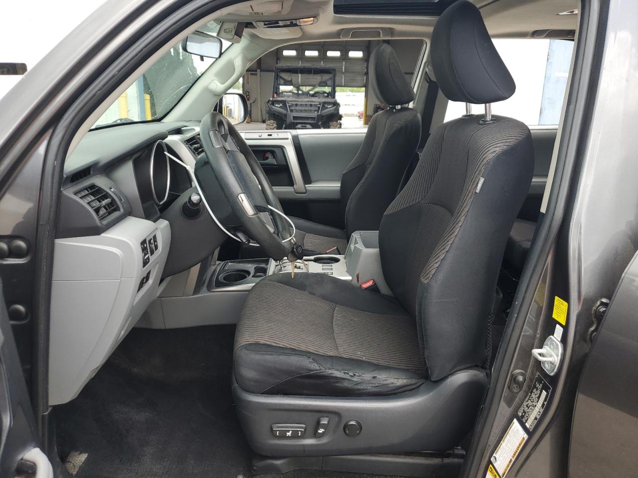 2010 Toyota 4runner Sr5 Gray vin: JTEZU5JR7A5011924 Damage: Left Front Seat Cushion, Worn, Acceptable