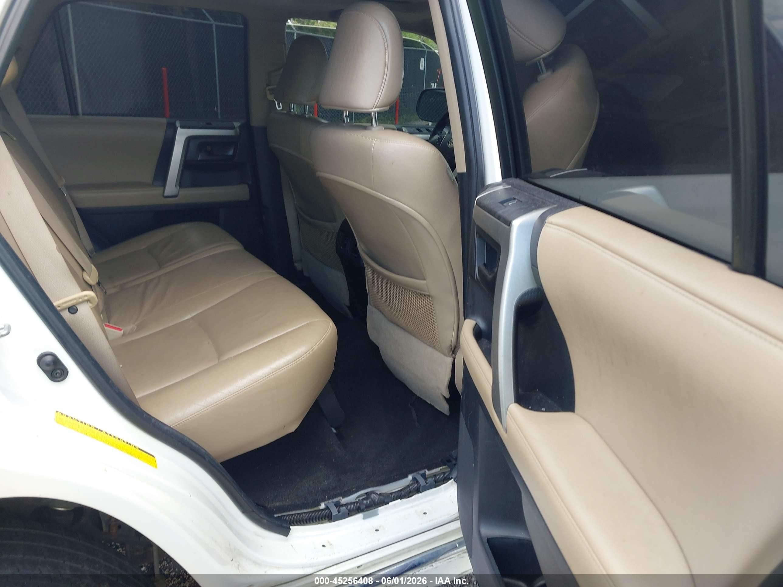 2012 Toyota 4runner Limited White vin: JTEZU5JR7C5037443