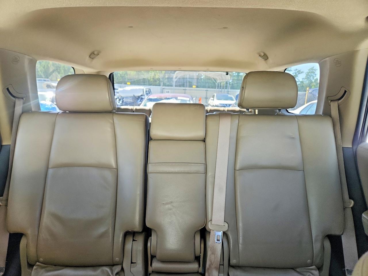 2013 Toyota 4runner Limited White vin: JTEZU5JR7D5048394