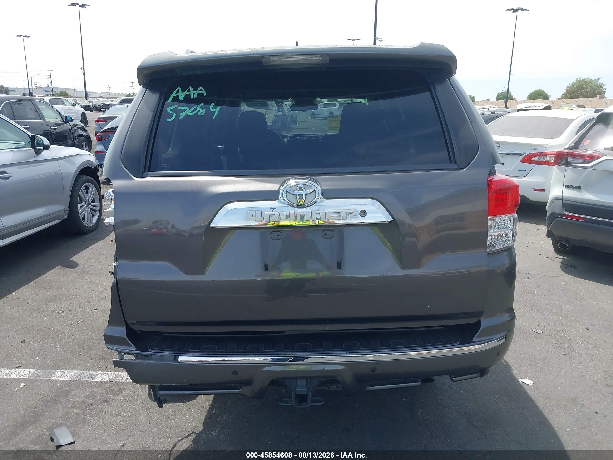 2013 Toyota 4runner Sr5 Серый vin: JTEZU5JR7D5049660