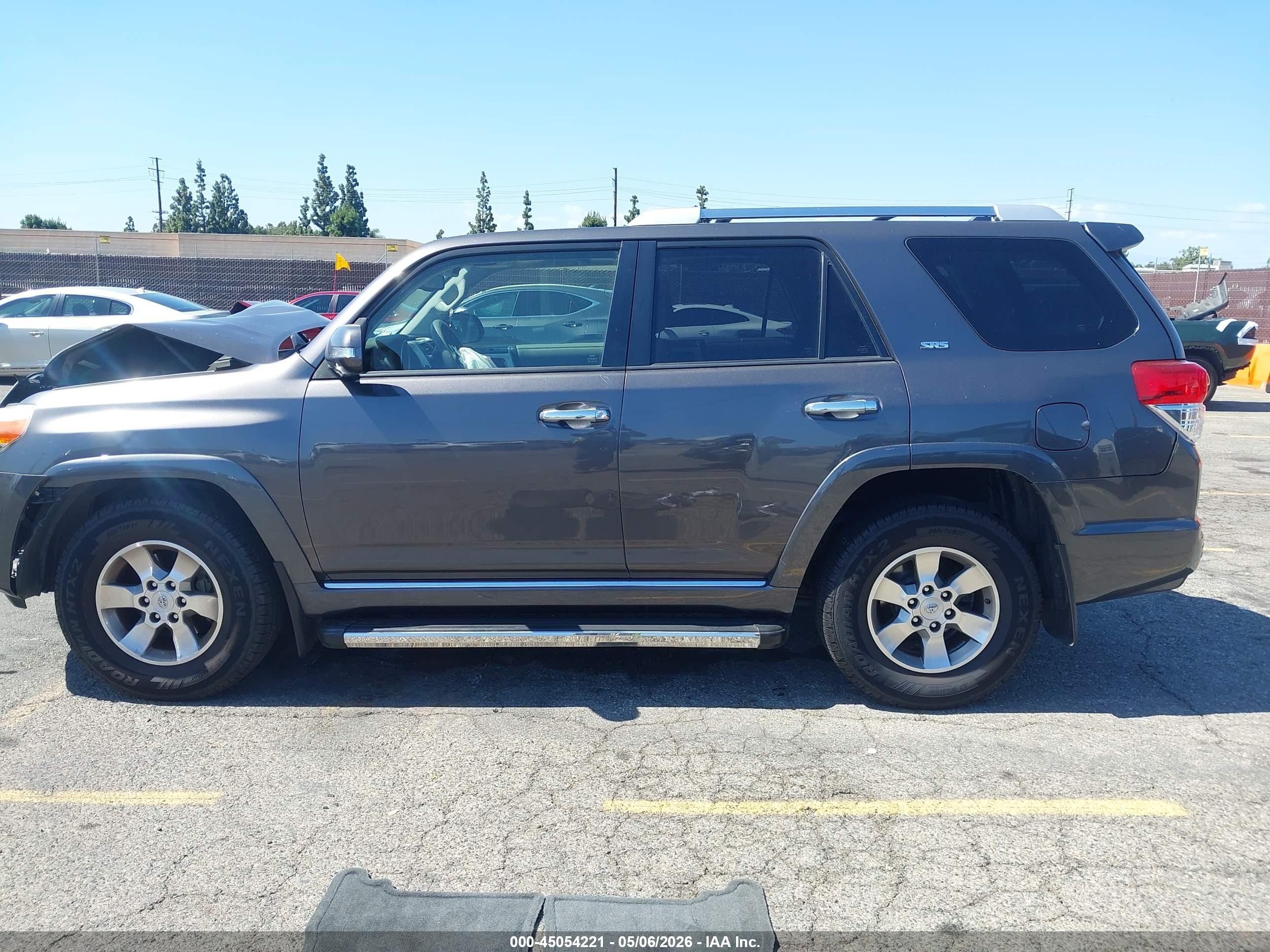 2013 Toyota 4runner Sr5 Gray vin: JTEZU5JR7D5055314