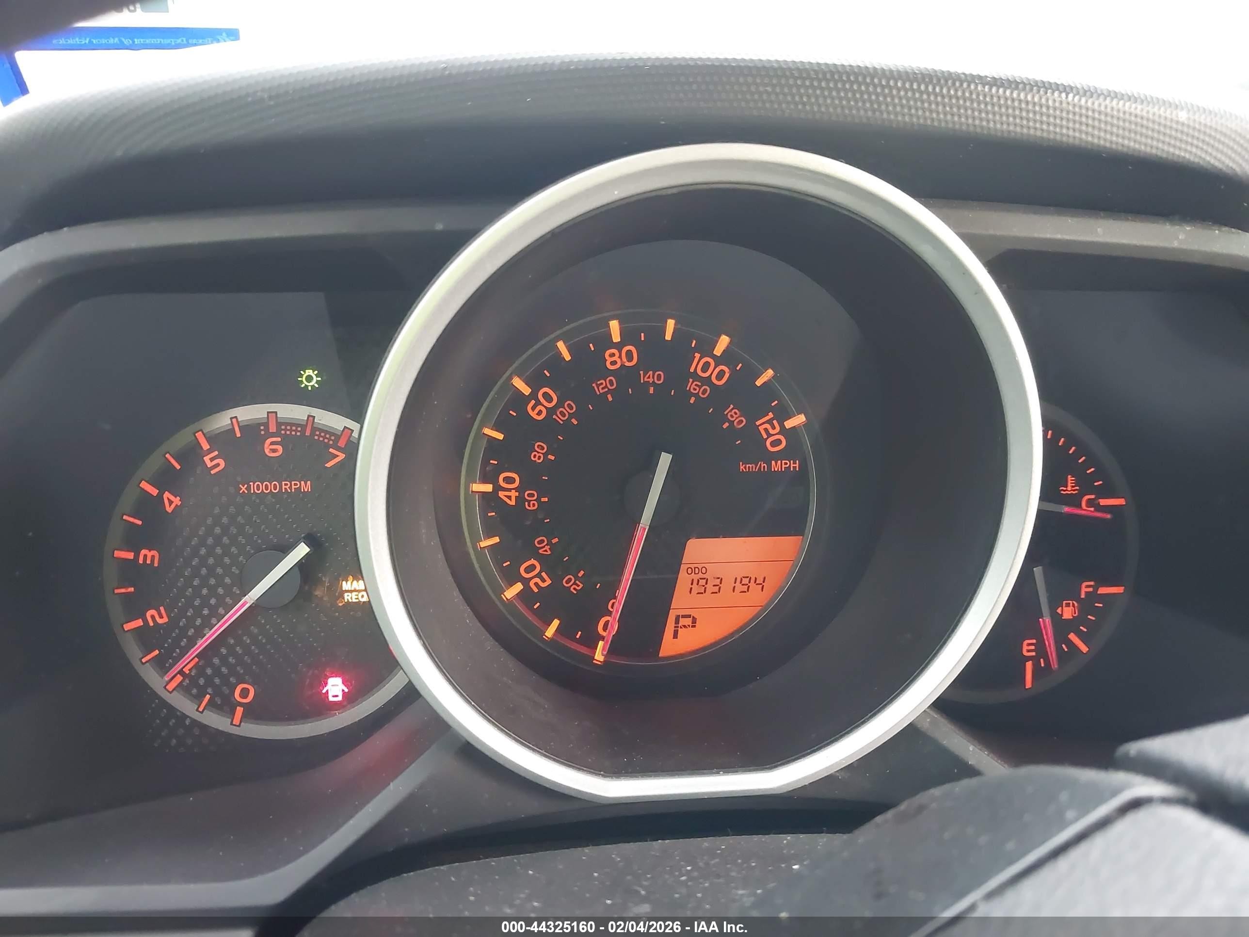 2013 Toyota 4runner Sr5 Серебряный vin: JTEZU5JR7D5057998