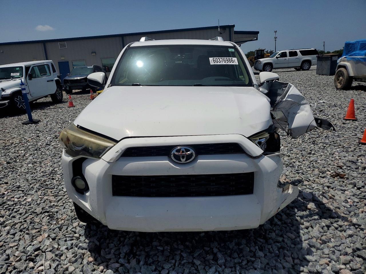 2014 Toyota 4runner Sr5 White vin: JTEZU5JR7E5077752