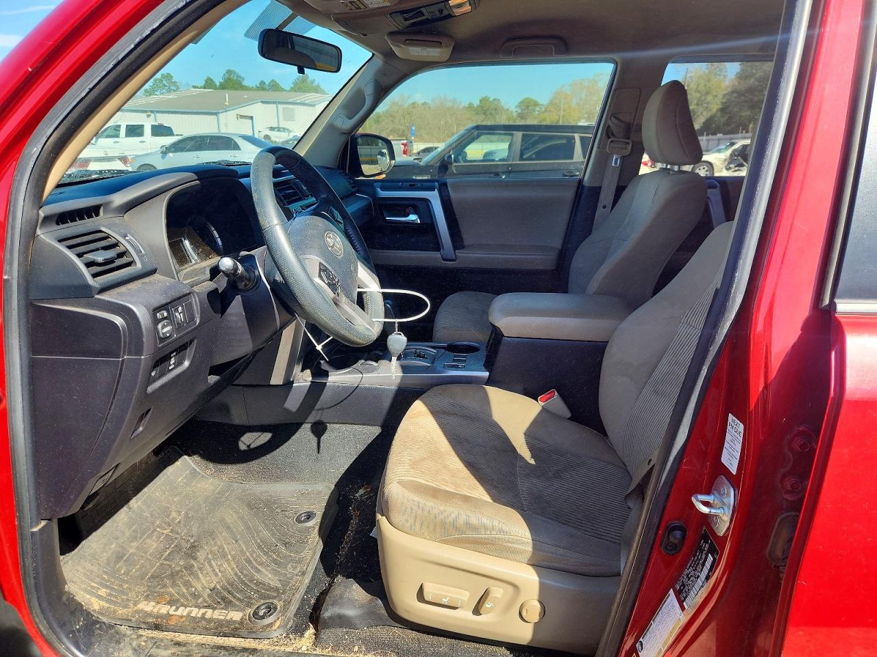 2015 Toyota 4 Runner Red vin: JTEZU5JR7F5094374