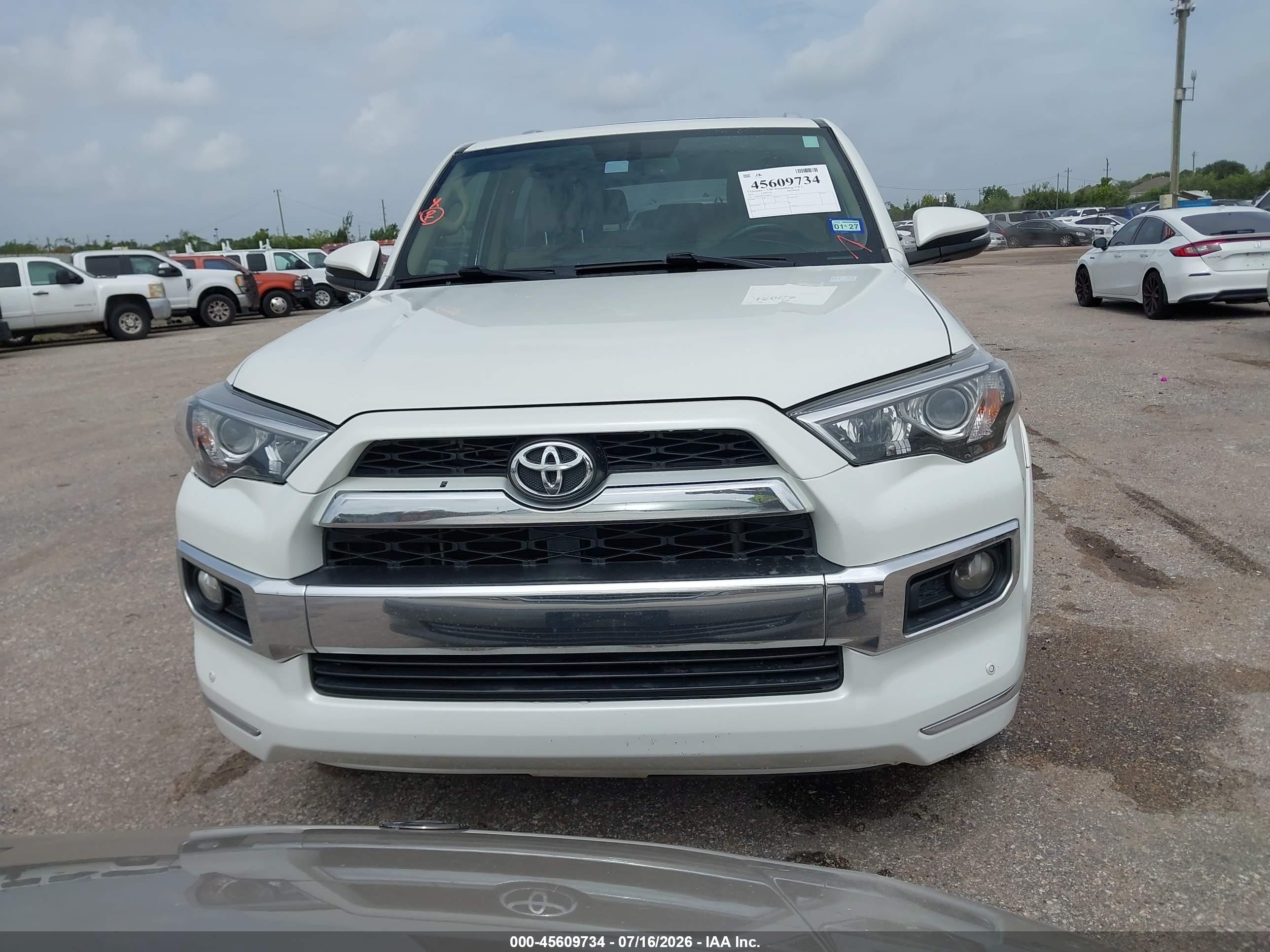 2015 Toyota 4runner Limited White vin: JTEZU5JR7F5108659