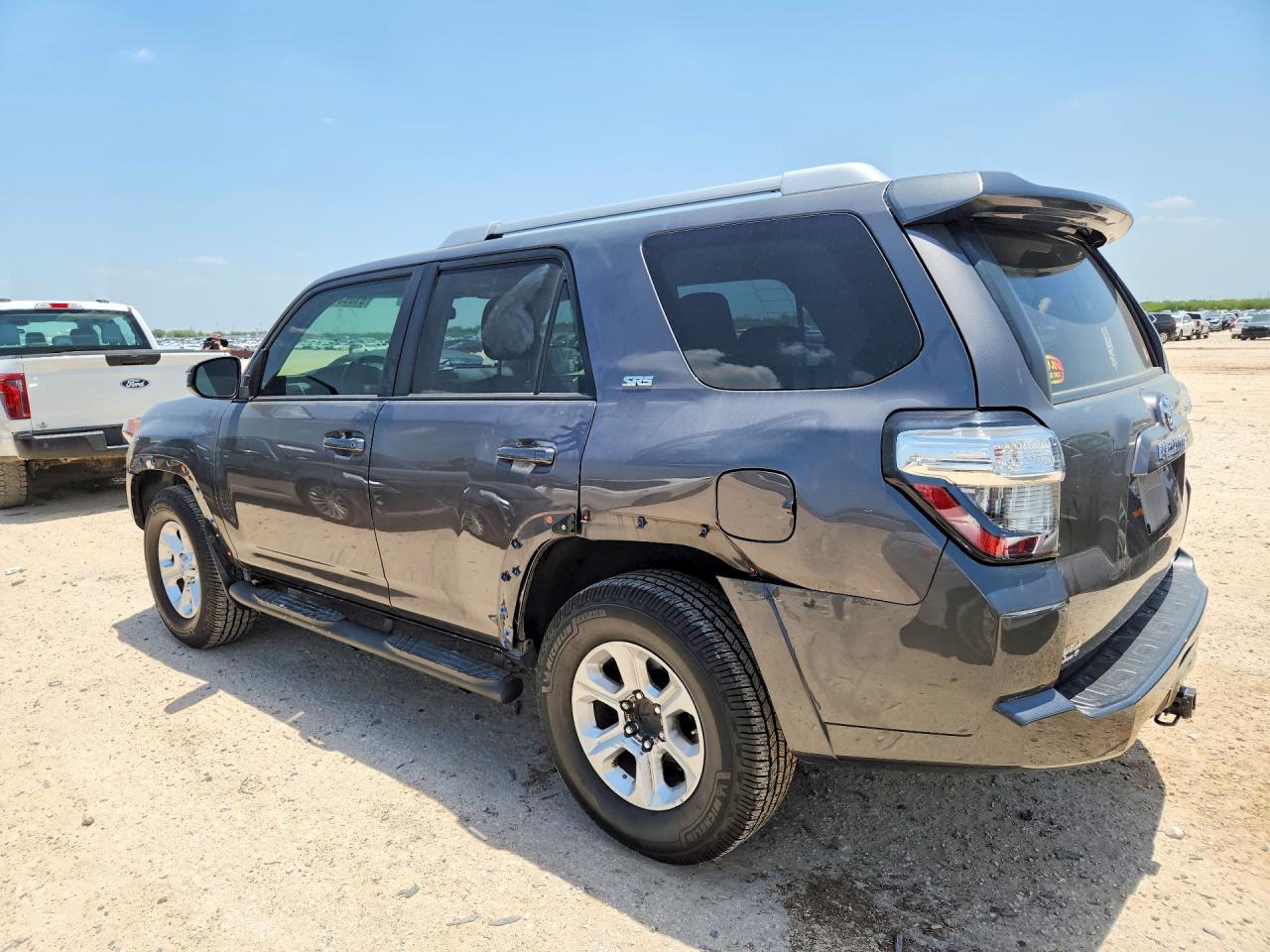 2018 Toyota 4runner Sr5 Gray vin: JTEZU5JR7J5191339