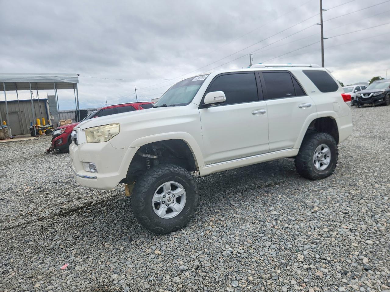 2011 Toyota 4runner Sr5 White vin: JTEZU5JR8B5018317