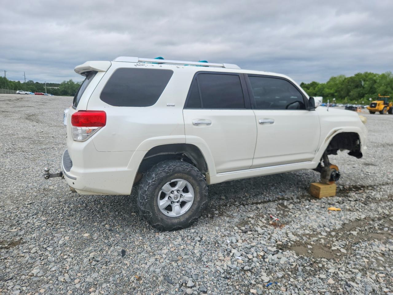 2011 Toyota 4runner Sr5 White vin: JTEZU5JR8B5018317