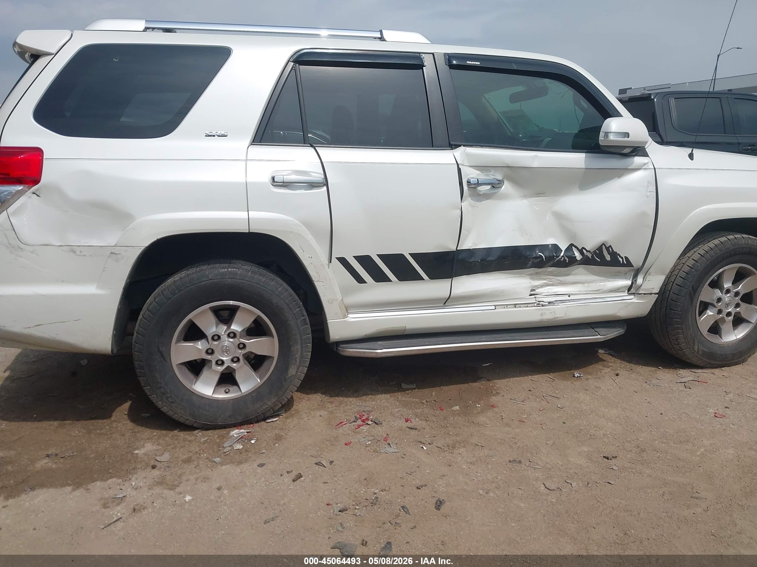 2011 Toyota 4runner Sr5 V6 Белый vin: JTEZU5JR8B5029186