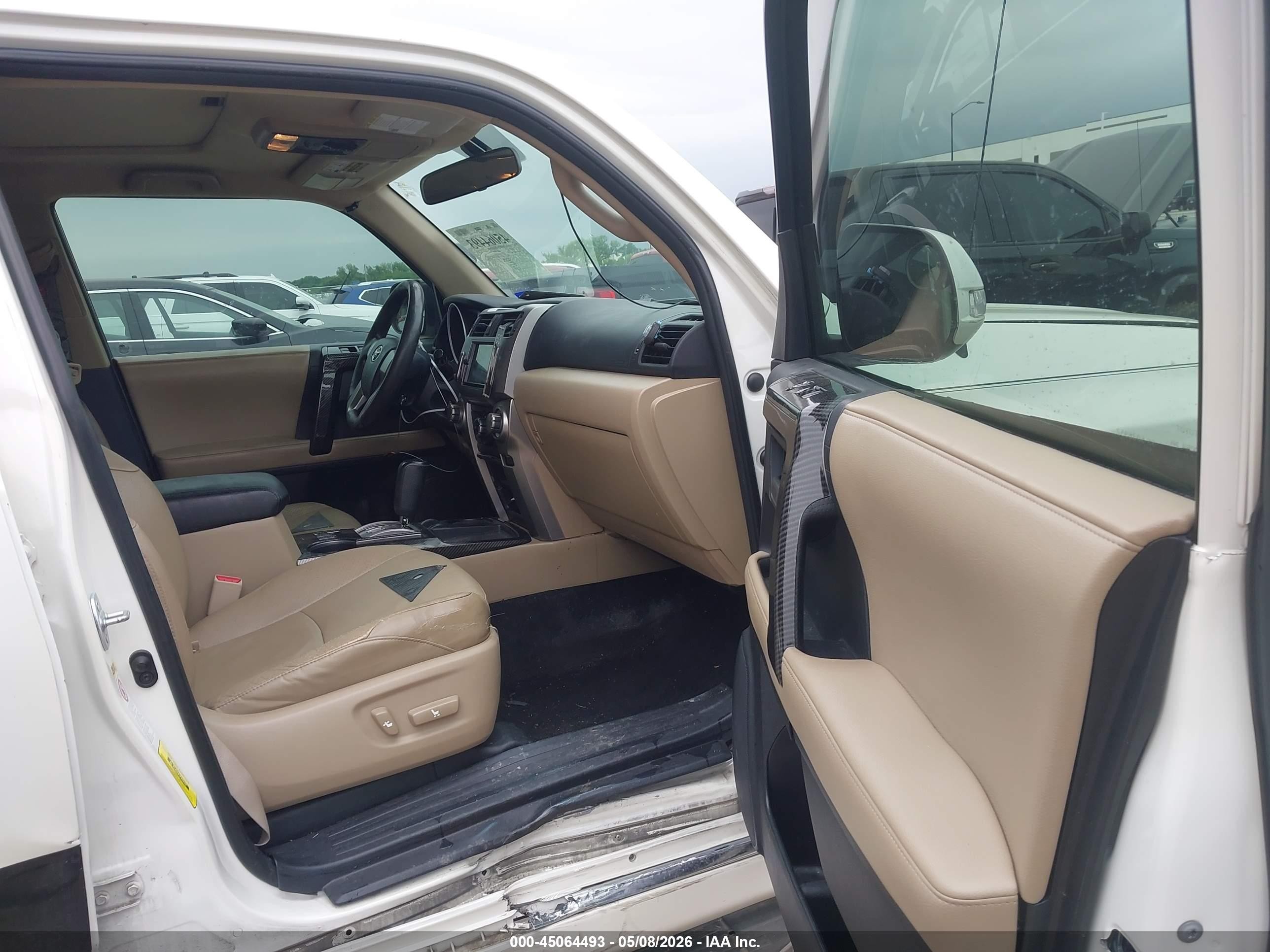 2011 Toyota 4runner Sr5 V6 Белый vin: JTEZU5JR8B5029186