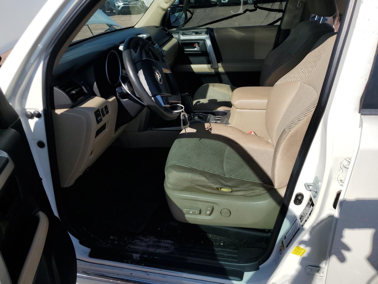 2011 Toyota 4runner Sr5 White vin: JTEZU5JR8B5030385