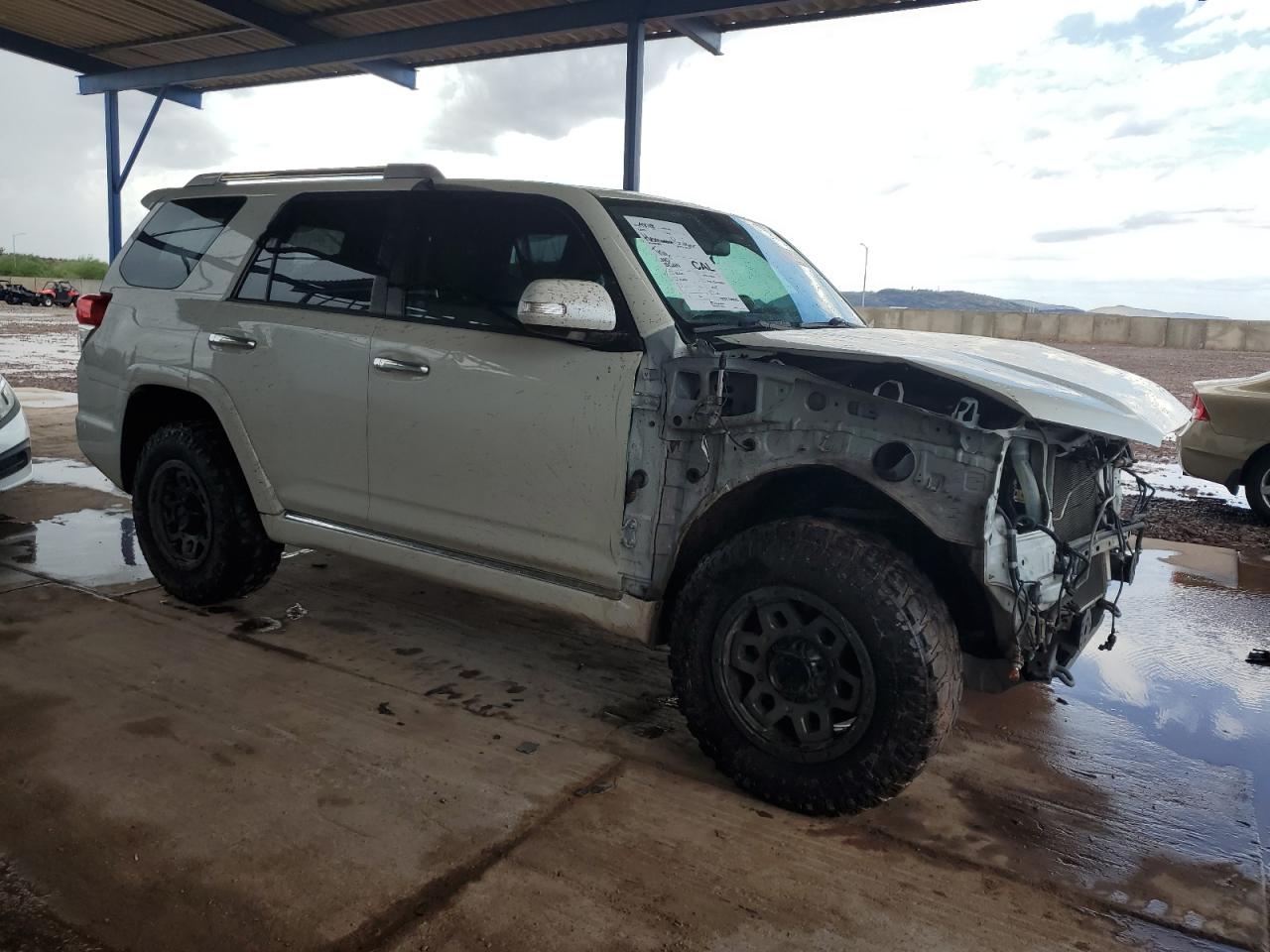 2011 Toyota 4runner Sr5 White vin: JTEZU5JR8B5030385