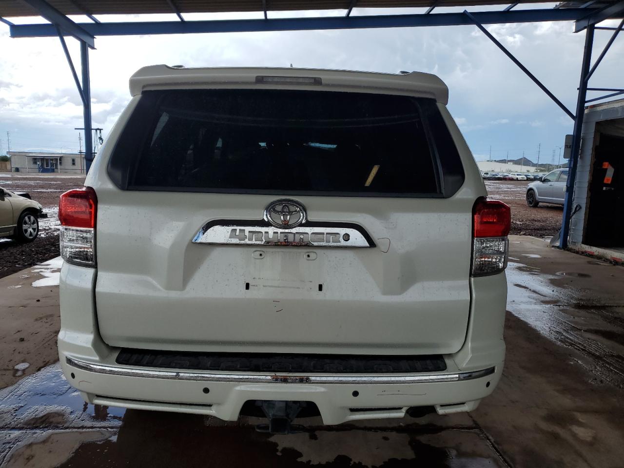 2011 Toyota 4runner Sr5 White vin: JTEZU5JR8B5030385