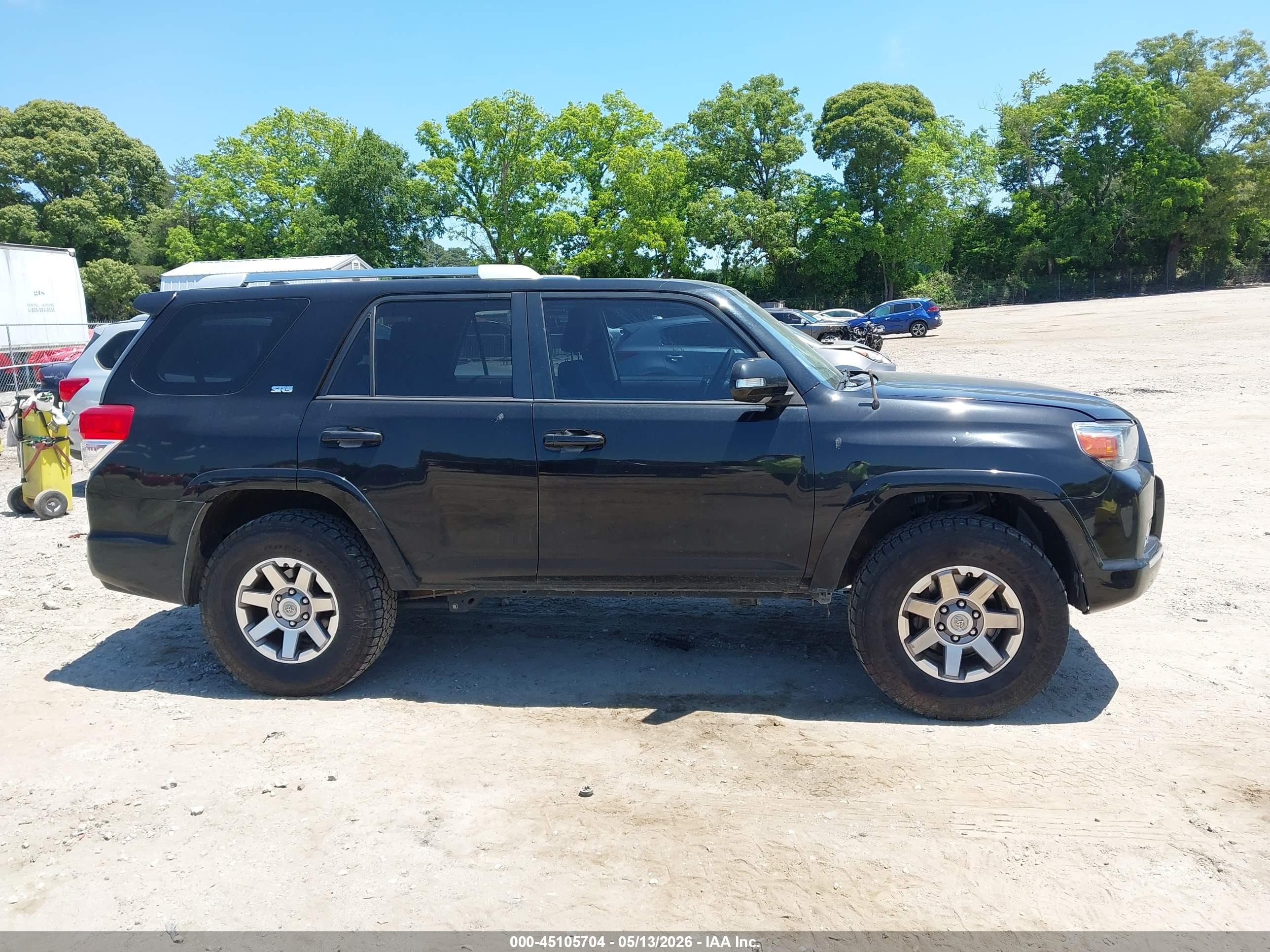 2011 Toyota 4runner Sr5 V6 Black vin: JTEZU5JR8B5031472