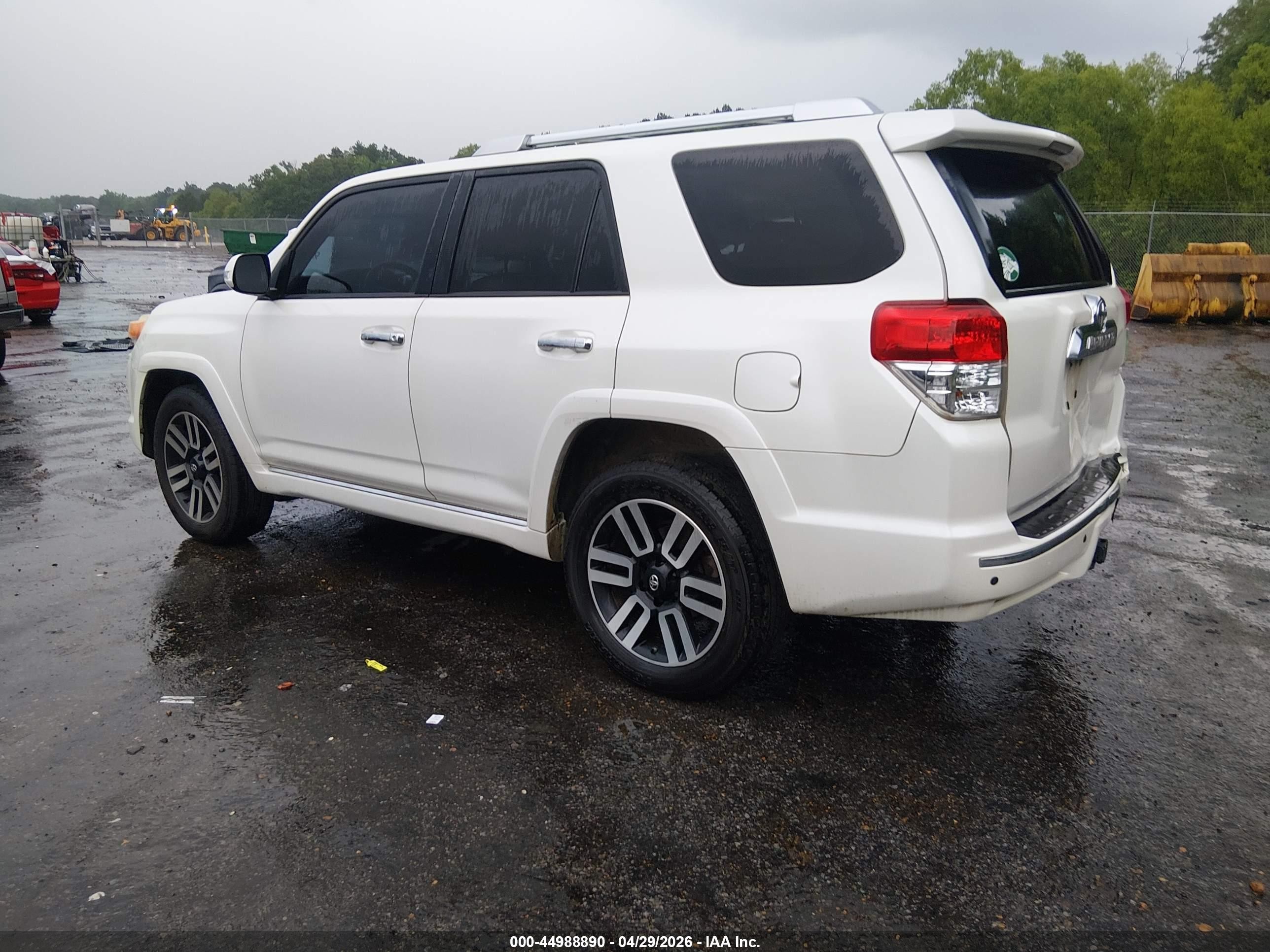 2012 Toyota 4runner Sr5 Белый vin: JTEZU5JR8C5043316