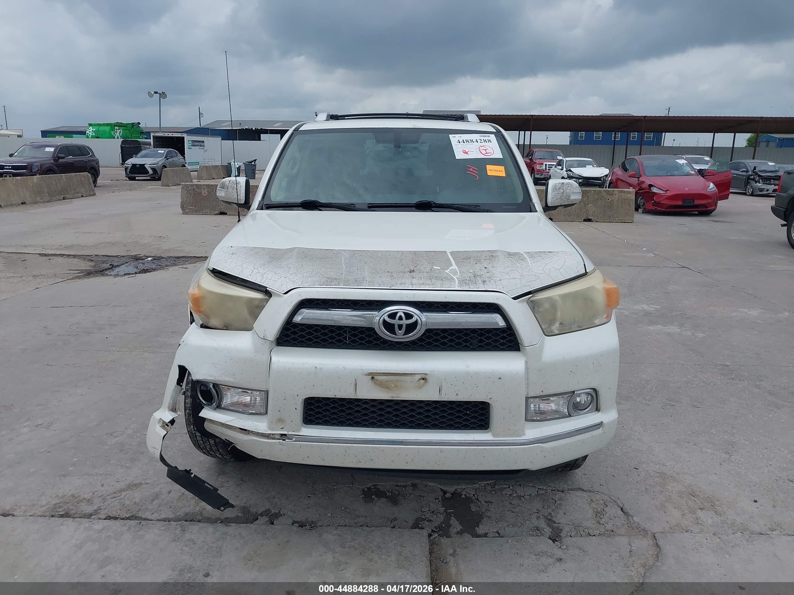 2013 Toyota 4runner Limited White vin: JTEZU5JR8D5046587