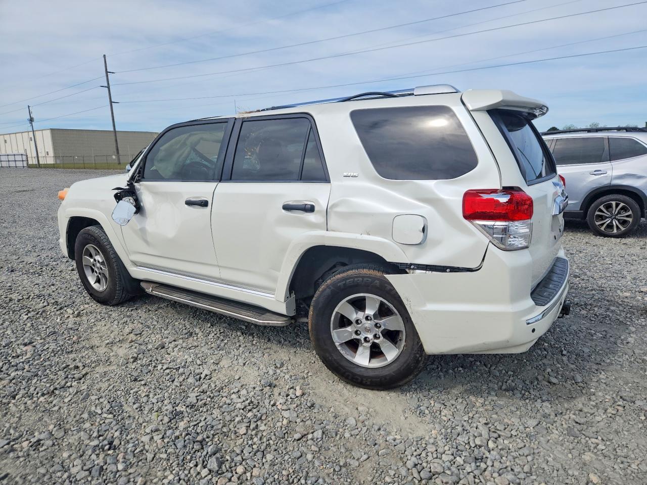 2013 Toyota 4runner Sr5 White vin: JTEZU5JR8D5058187